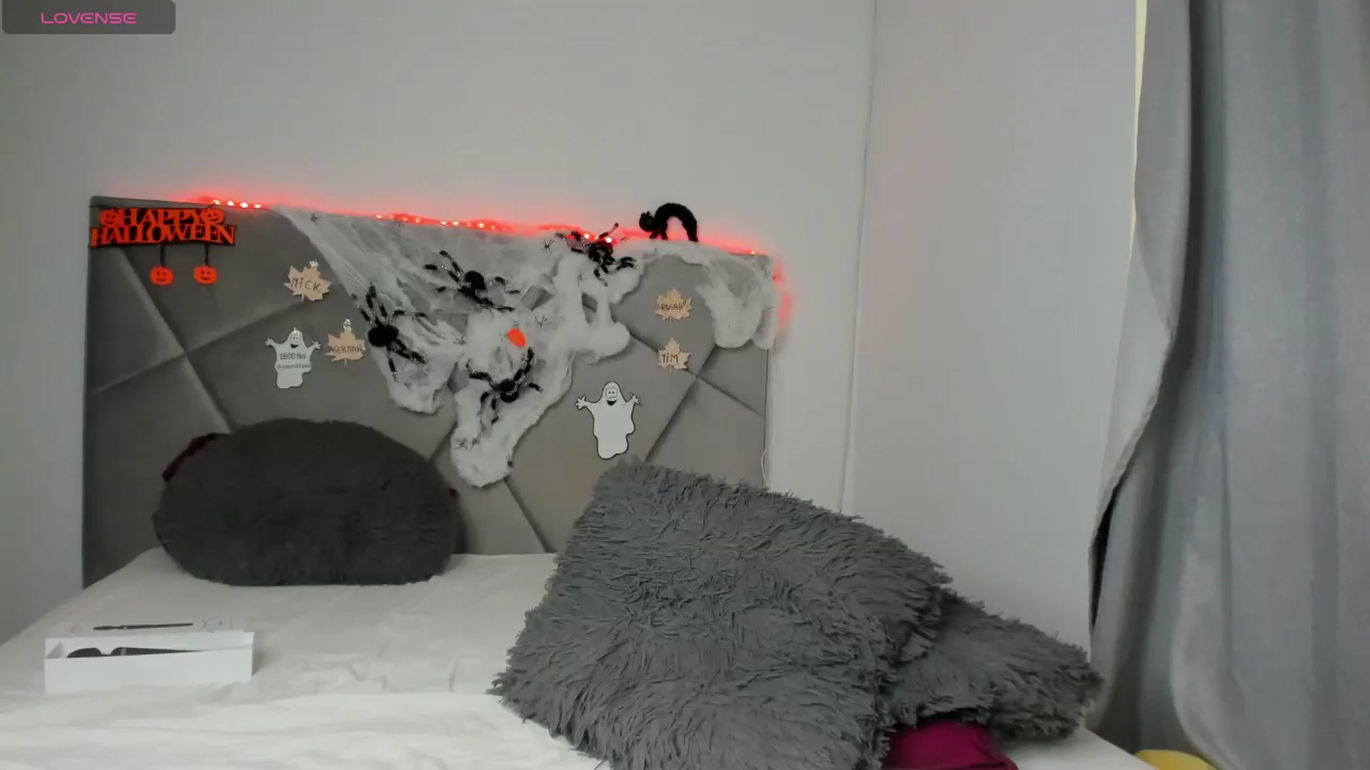 Gallery image thumbnail from BlueEyesLexy's myfreecams stream on, 10/07/2024, 11:19 image 2 of 20