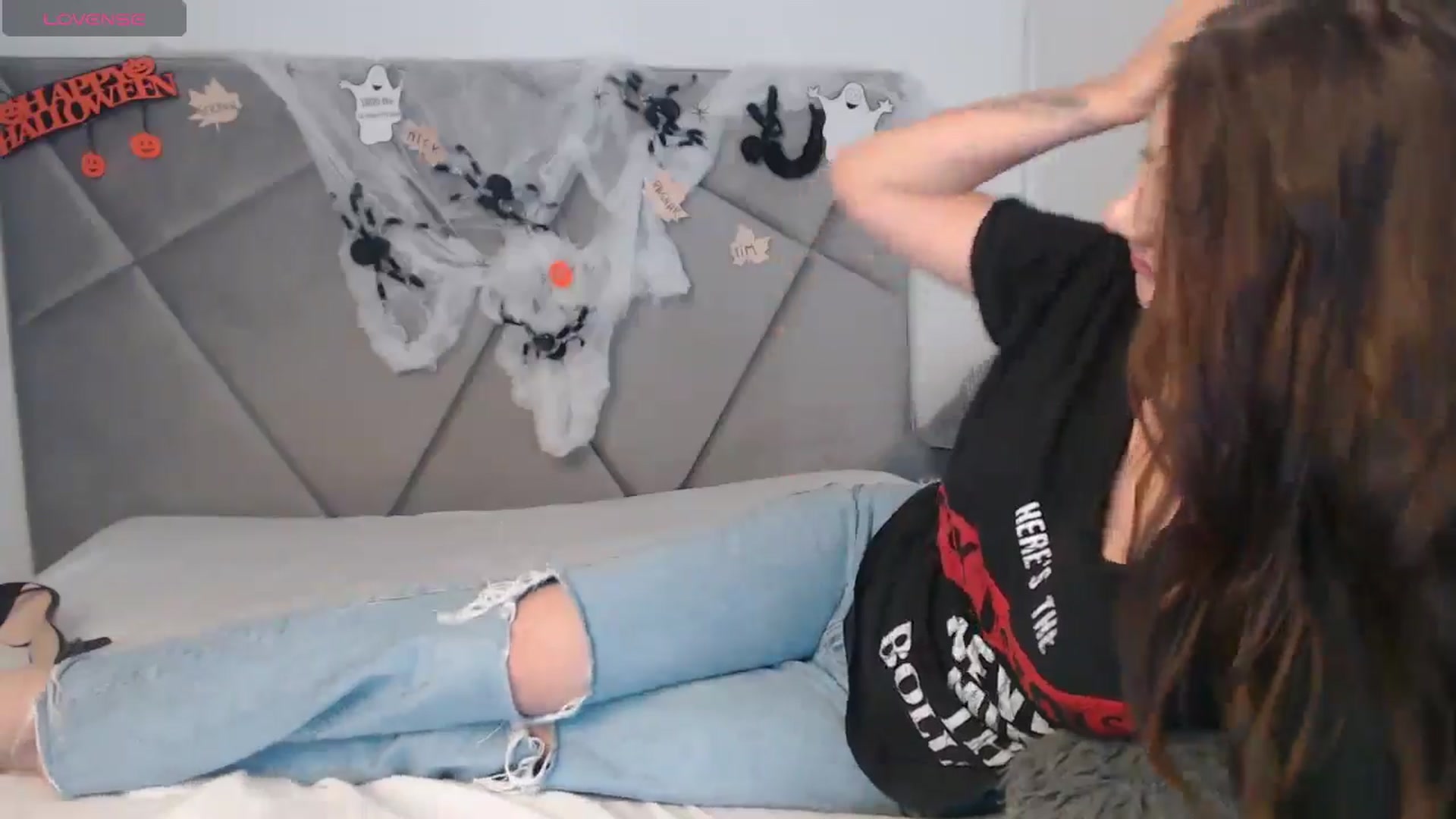 Gallery image thumbnail from BlueEyesLexy's myfreecams stream on, 10/28/2024, 13:38 image 7 of 20