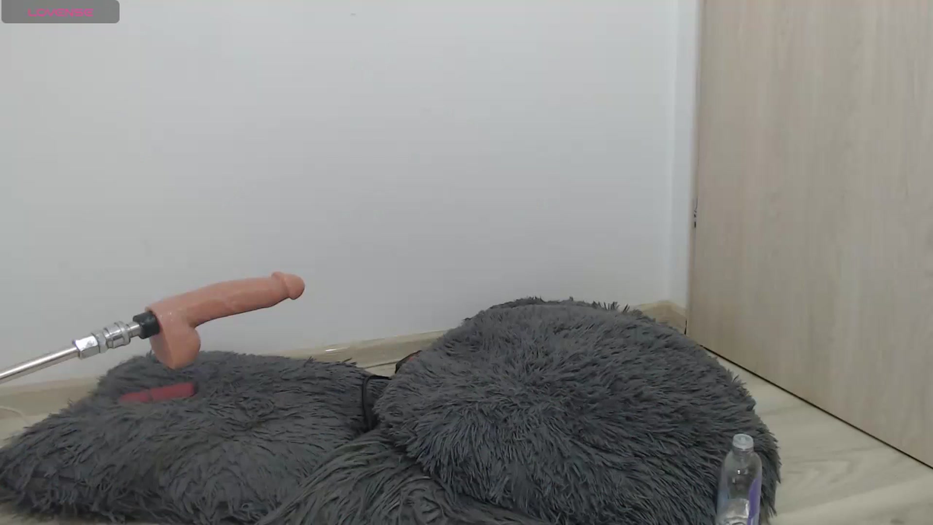 Gallery image thumbnail from BlueEyesLexy's myfreecams stream on, 11/01/2024, 12:04 image 18 of 20