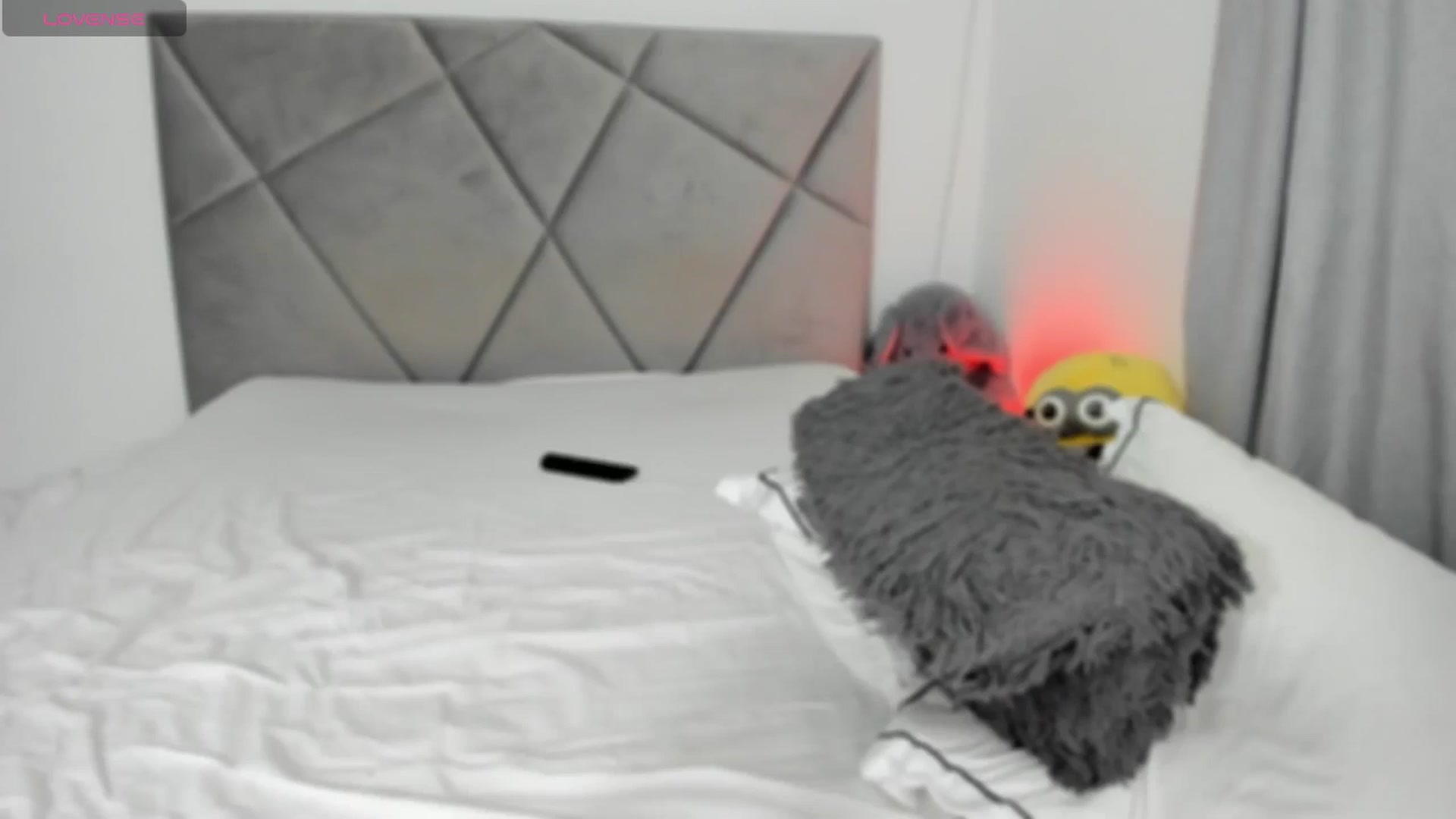 Gallery image thumbnail from BlueEyesLexy's myfreecams stream on, 11/26/2024, 10:19 image 20 of 20
