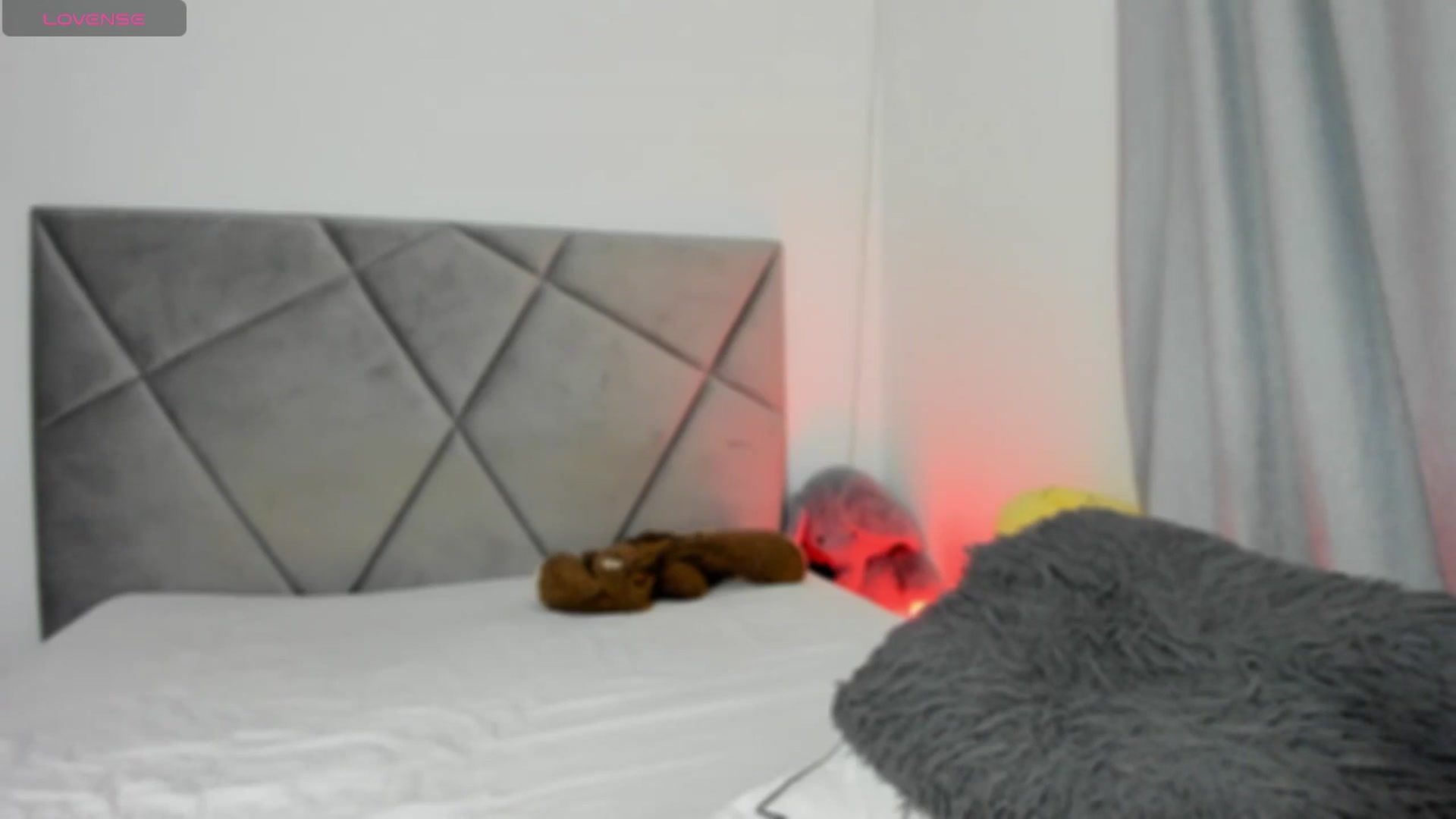 Gallery image thumbnail from BlueEyesLexy's myfreecams stream on, 12/01/2024, 10:43 image 11 of 20