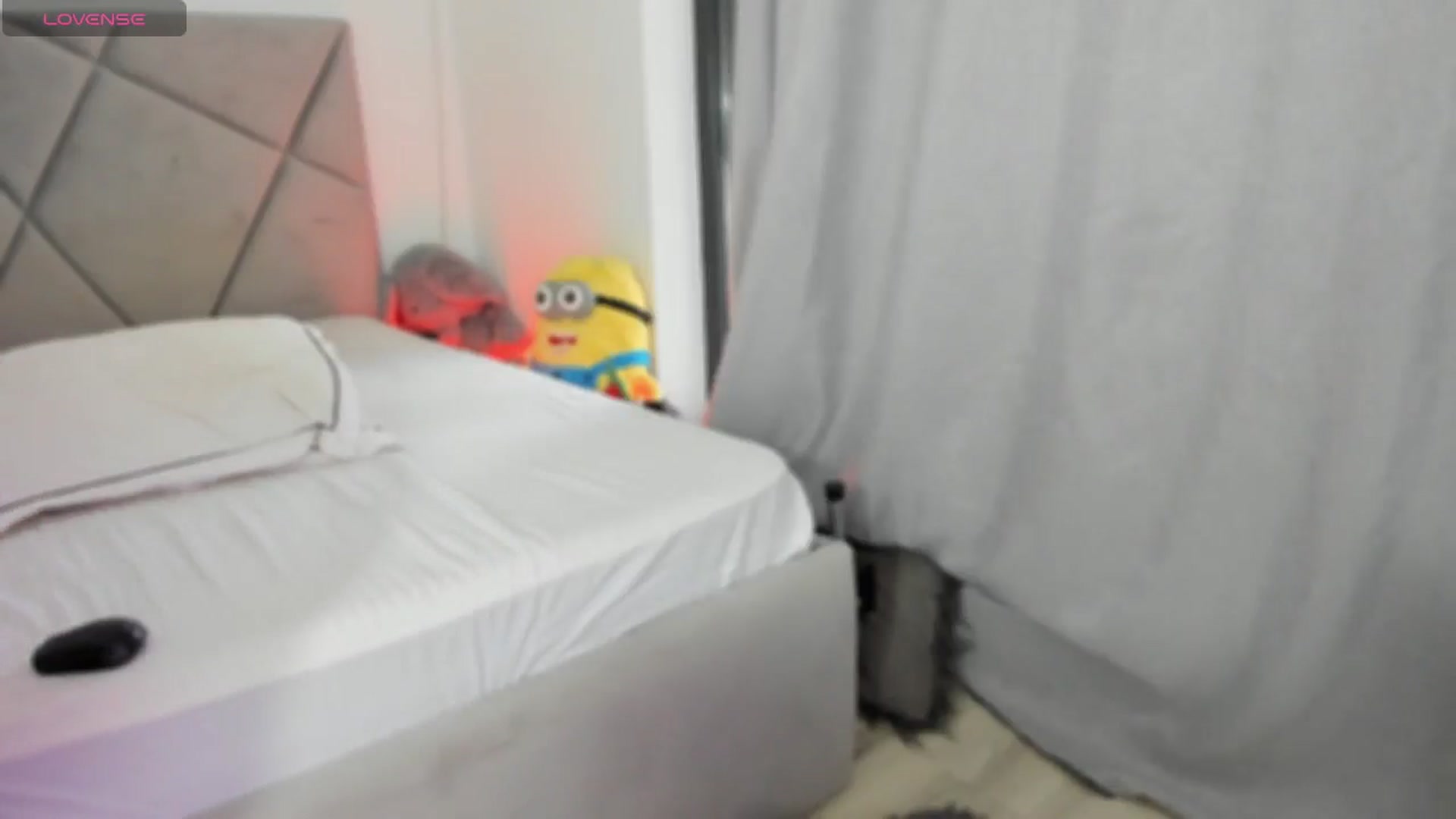 Gallery image thumbnail from BlueEyesLexy's myfreecams stream on, 12/02/2024, 13:04 image 18 of 20