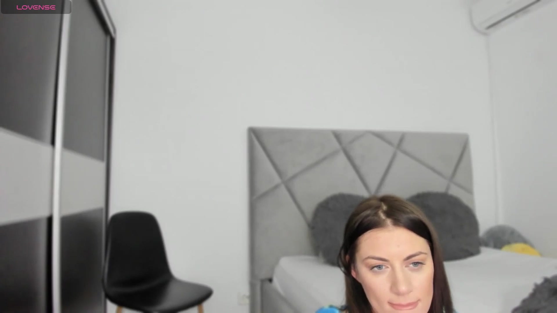 Gallery image thumbnail from BlueEyesLexy's myfreecams stream on, 12/14/2024, 16:10 image 10 of 20