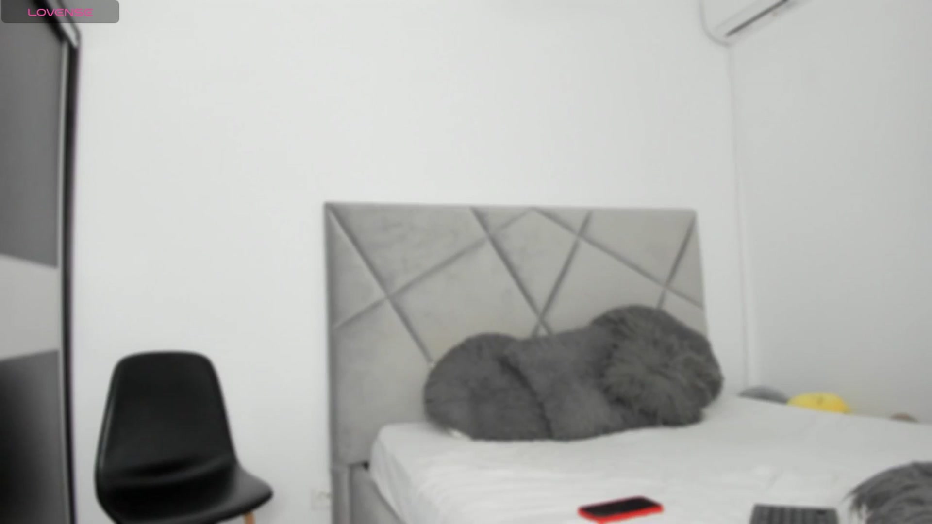 Gallery image thumbnail from BlueEyesLexy's myfreecams stream on, 12/15/2024, 08:39 image 6 of 20