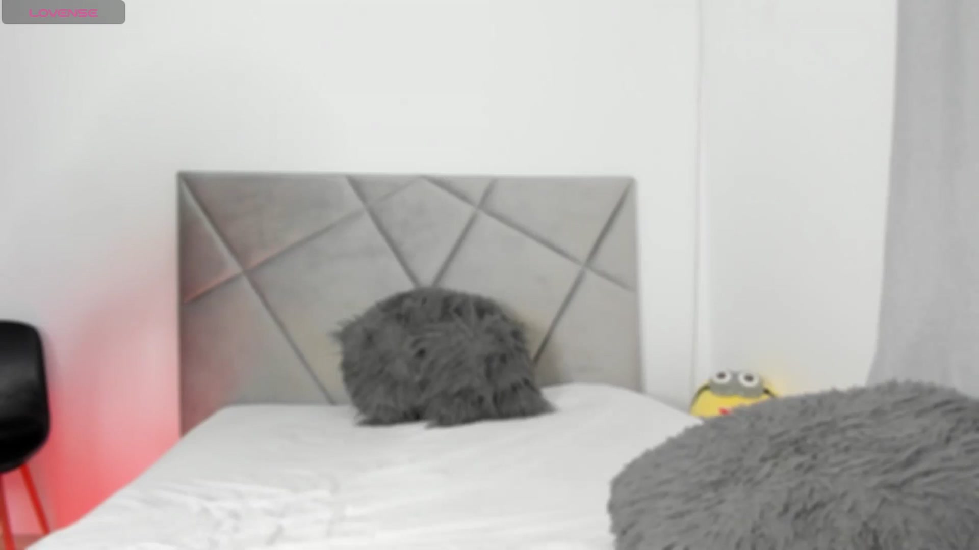 Gallery image thumbnail from BlueEyesLexy's myfreecams stream on, 12/20/2024, 12:49 image 1 of 20