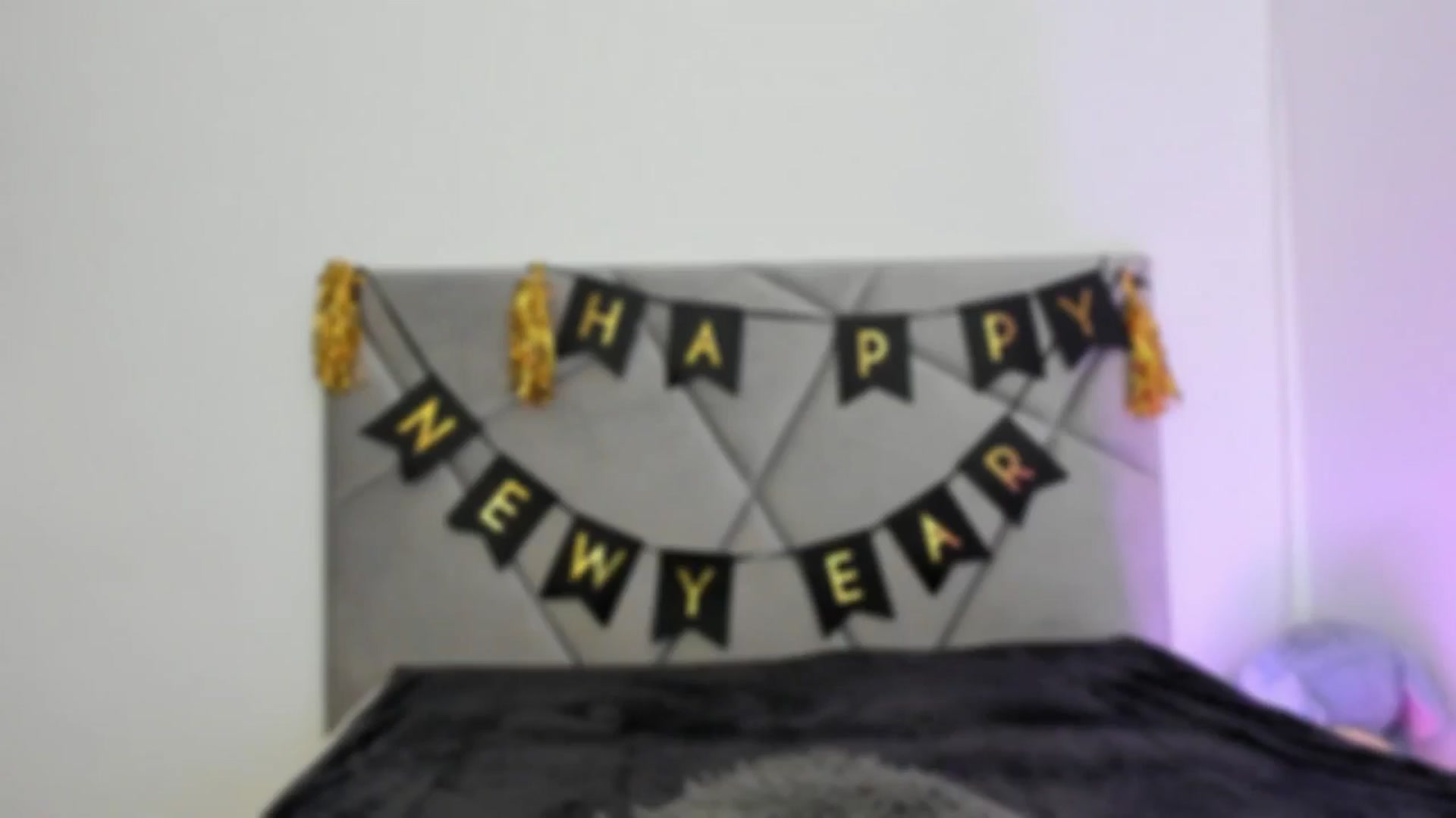 Gallery image thumbnail from BlueEyesLexy's myfreecams stream on, 01/01/2025, 12:45 image 11 of 20