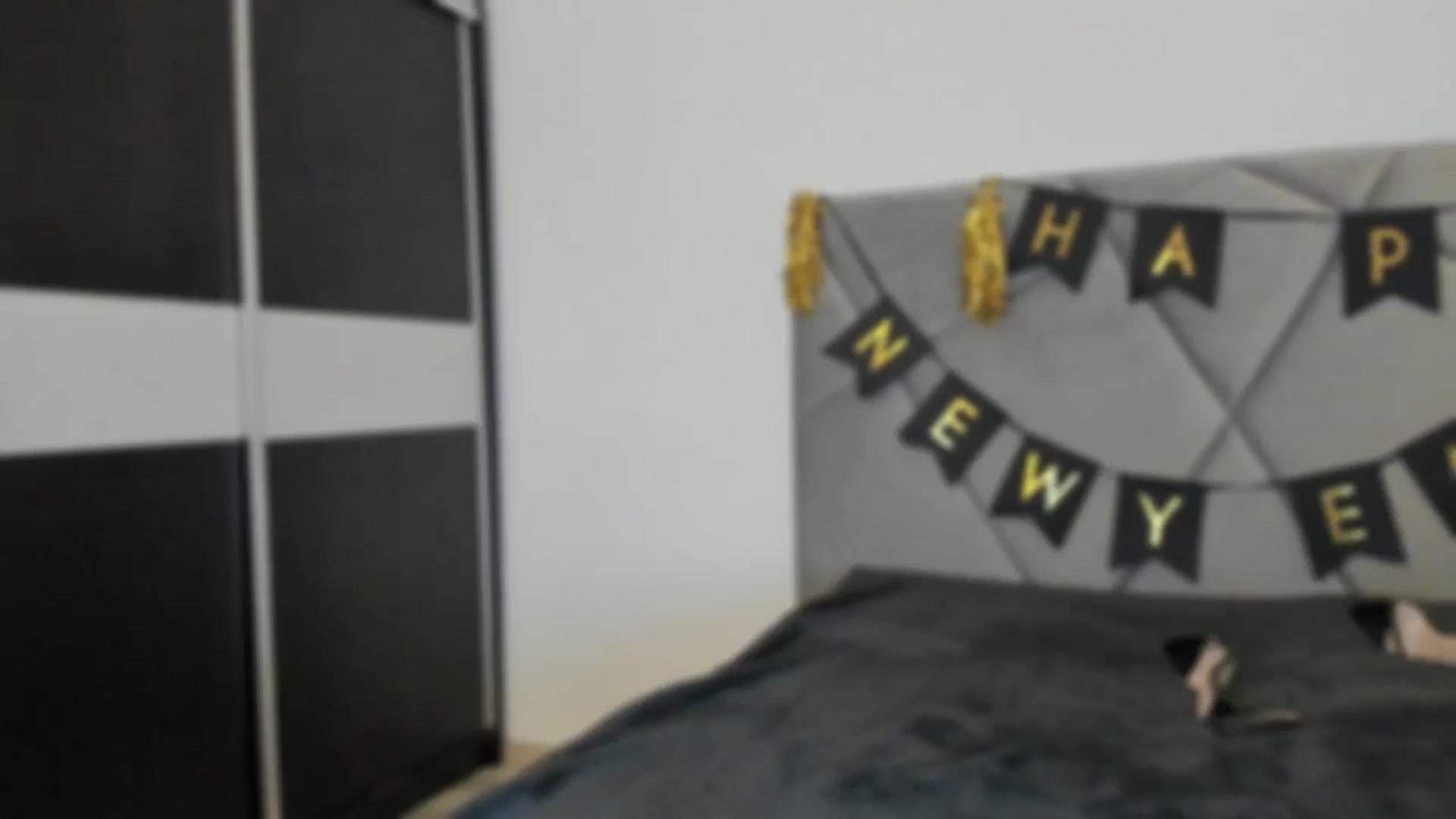 Gallery image thumbnail from BlueEyesLexy's myfreecams stream on, 01/01/2025, 19:52 image 8 of 20