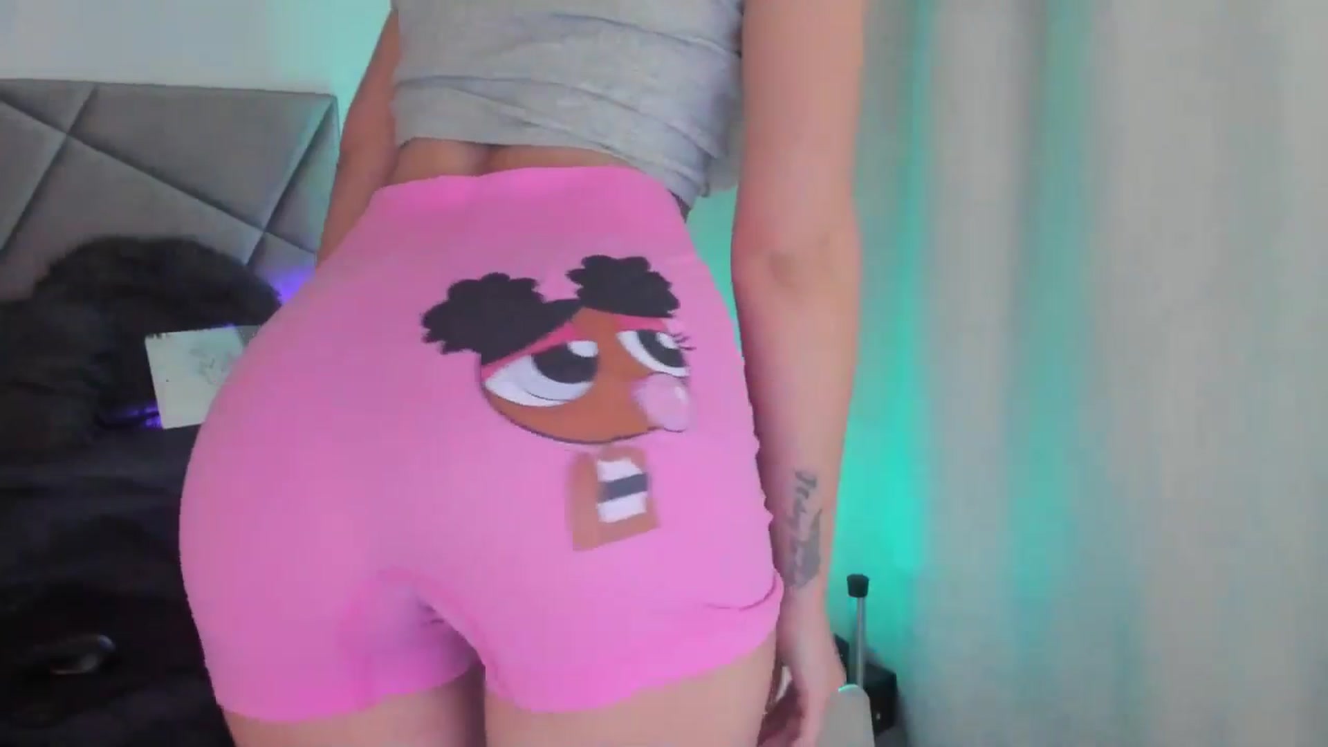 Gallery image thumbnail from BlueEyesLexy's myfreecams stream on, 01/16/2025, 13:20 image 16 of 20