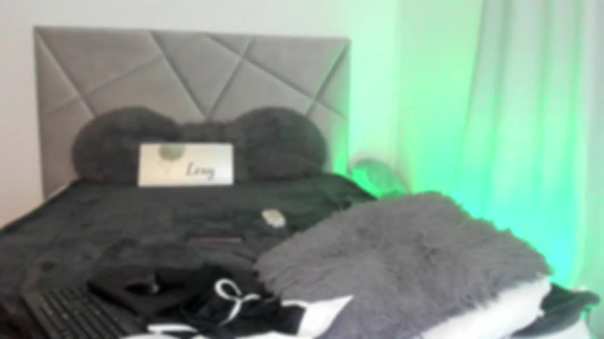 Gallery image thumbnail from BlueEyesLexy's myfreecams stream on, 02/04/2025, 13:20 image 10 of 20