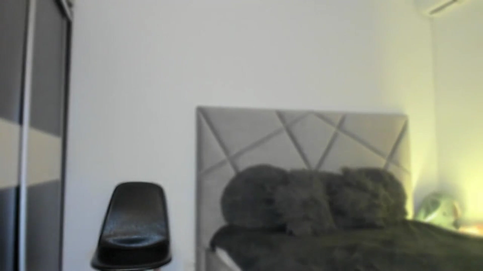 Gallery image thumbnail from BlueEyesLexy's myfreecams stream on, 03/01/2025, 15:35 image 14 of 20