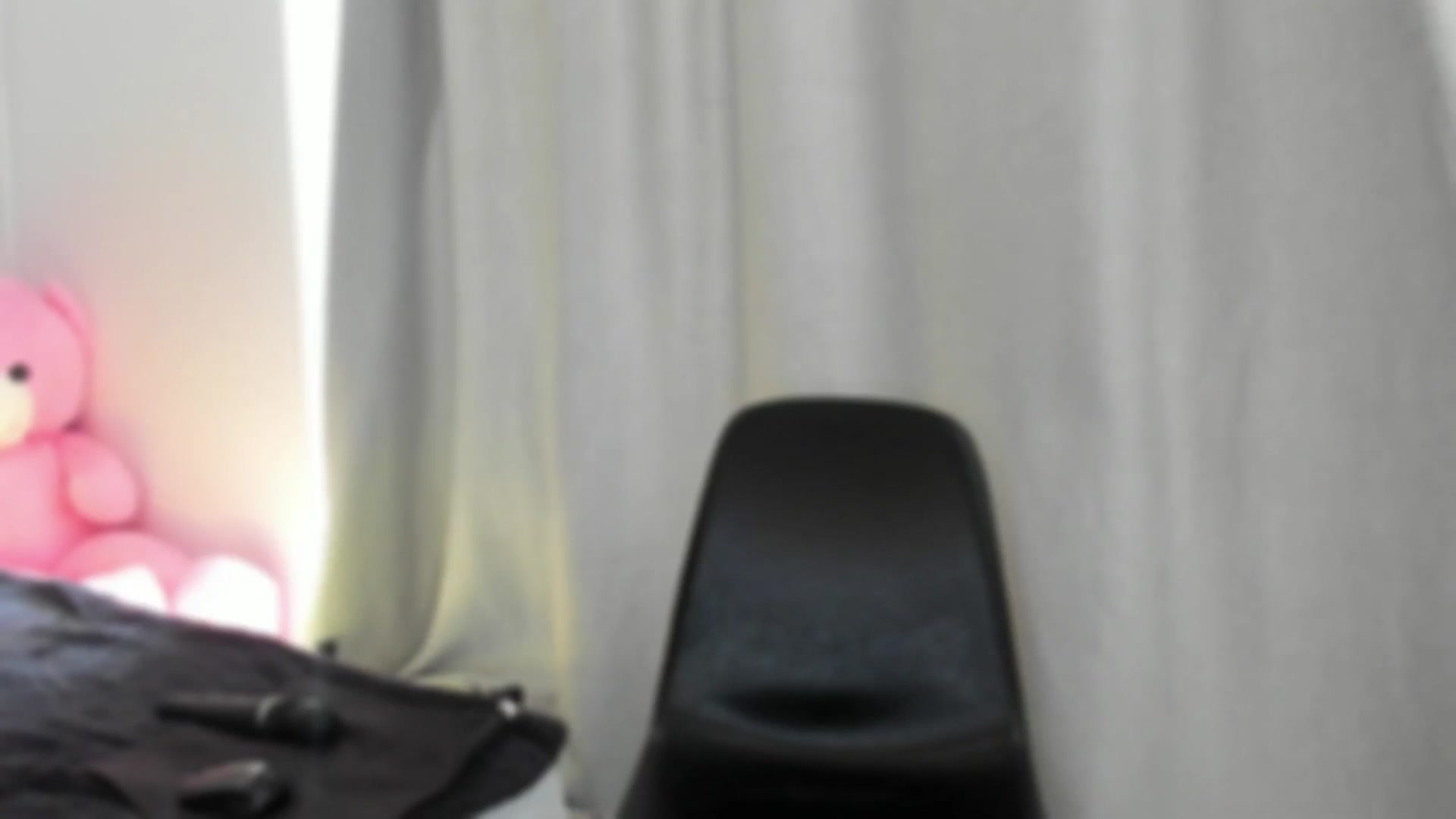 Gallery image thumbnail from BlueEyesLexy's myfreecams stream on, 03/09/2025, 10:23 image 12 of 20