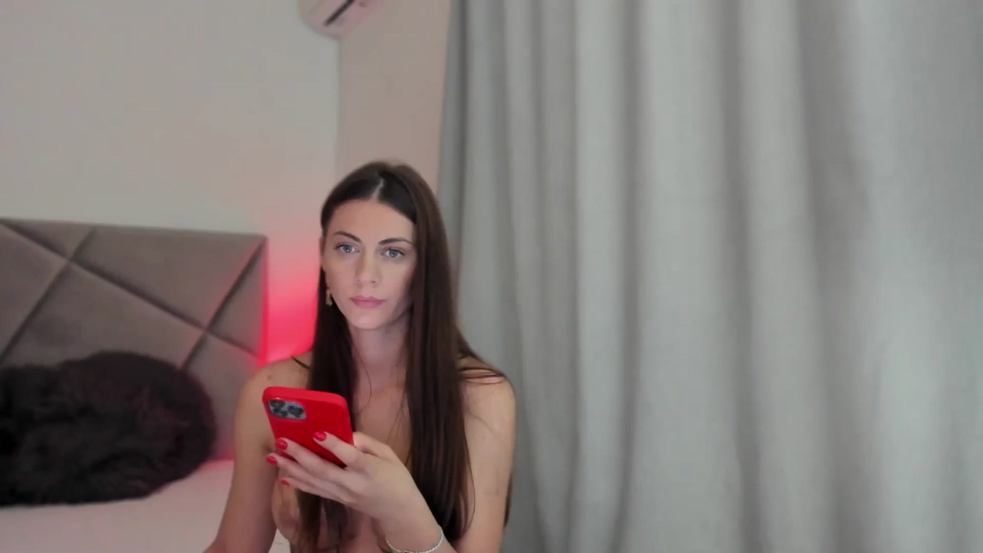 Gallery image thumbnail from BlueEyesLexy's myfreecams stream on, 05/14/2025, 11:25 image 3 of 20