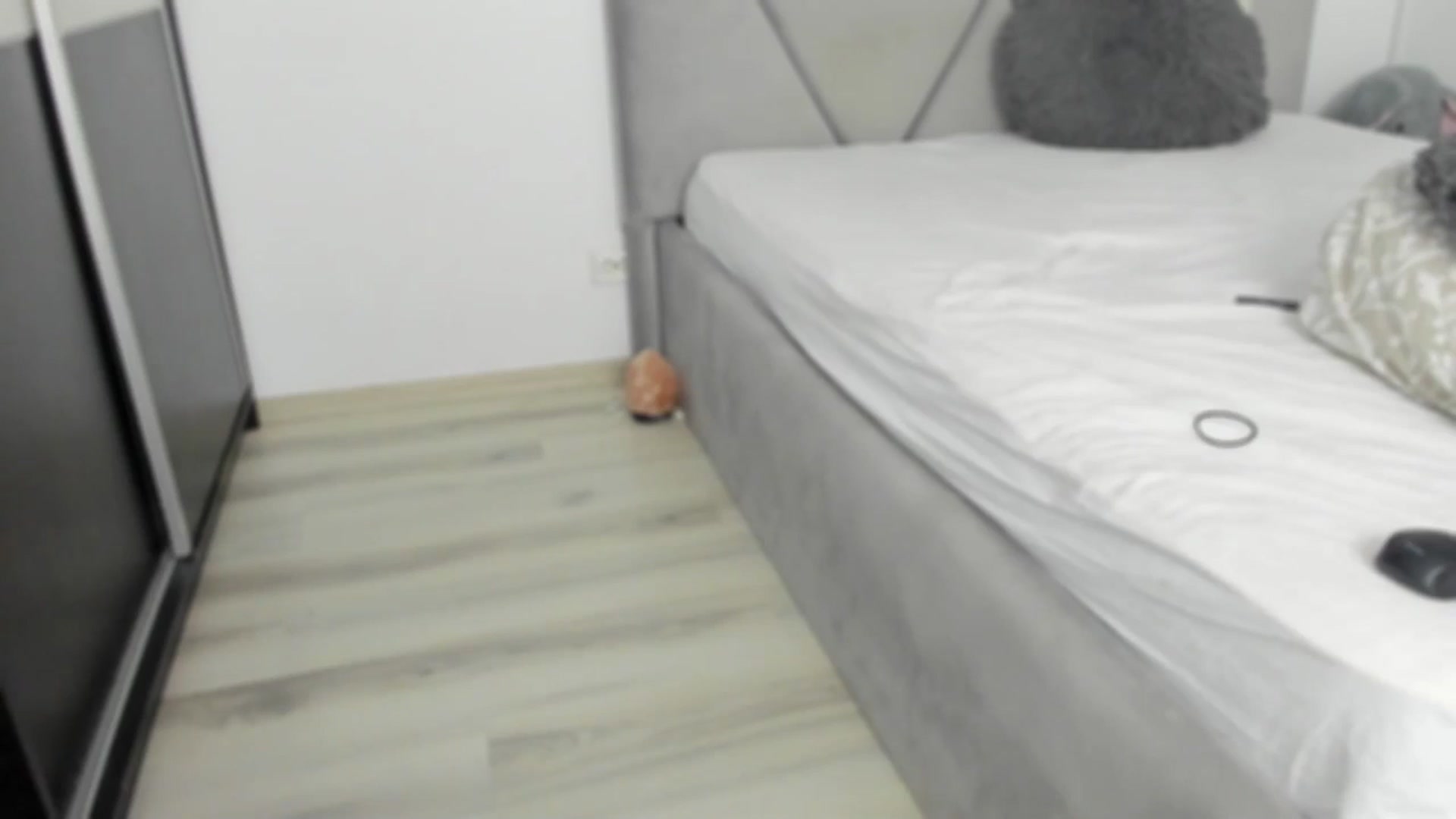 Gallery image thumbnail from BlueEyesLexy's myfreecams stream on, 07/08/2025, 13:04 image 8 of 20