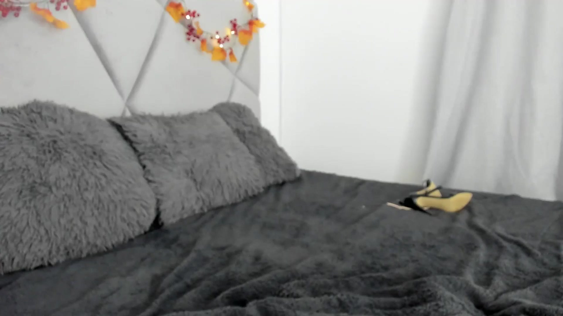 Gallery image thumbnail from BlueEyesLexy's myfreecams stream on, 10/01/2025, 12:07 image 18 of 20