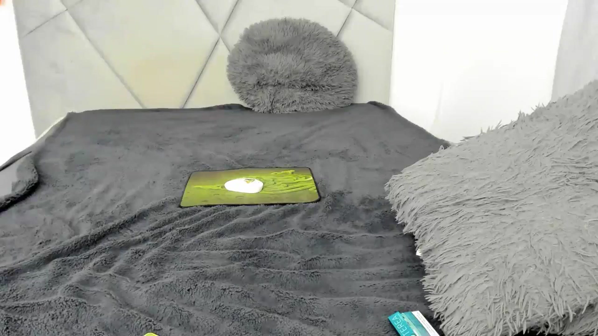 Gallery image thumbnail from BlueEyesLexy's myfreecams stream on, 10/26/2025, 10:46 image 13 of 20
