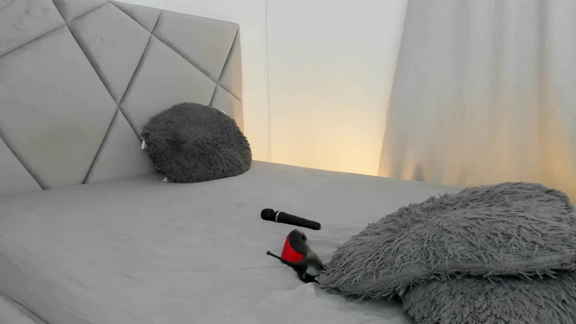 Gallery image thumbnail from BlueEyesLexy's myfreecams stream on, 10/28/2025, 12:44 image 6 of 20
