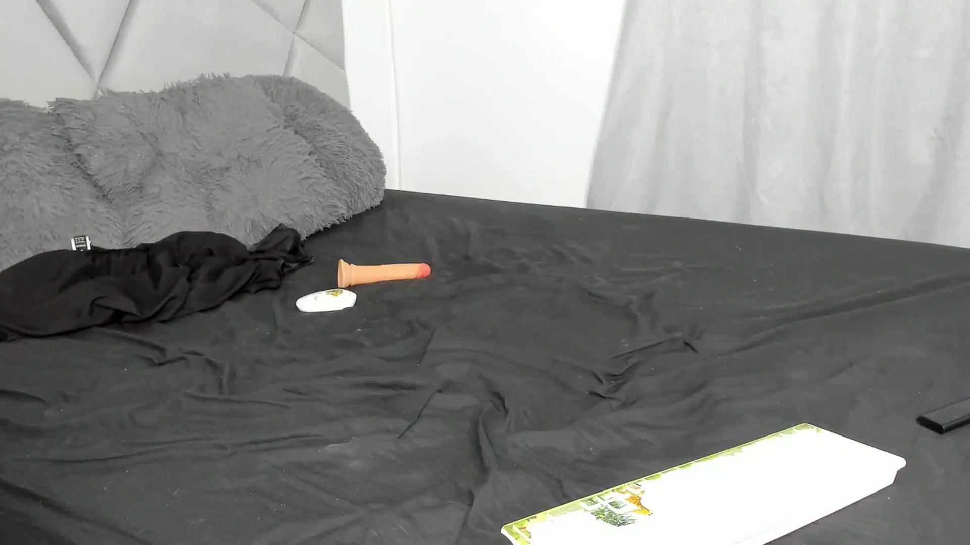 Gallery image thumbnail from BlueEyesLexy's myfreecams stream on, 11/14/2025, 12:39 image 13 of 20