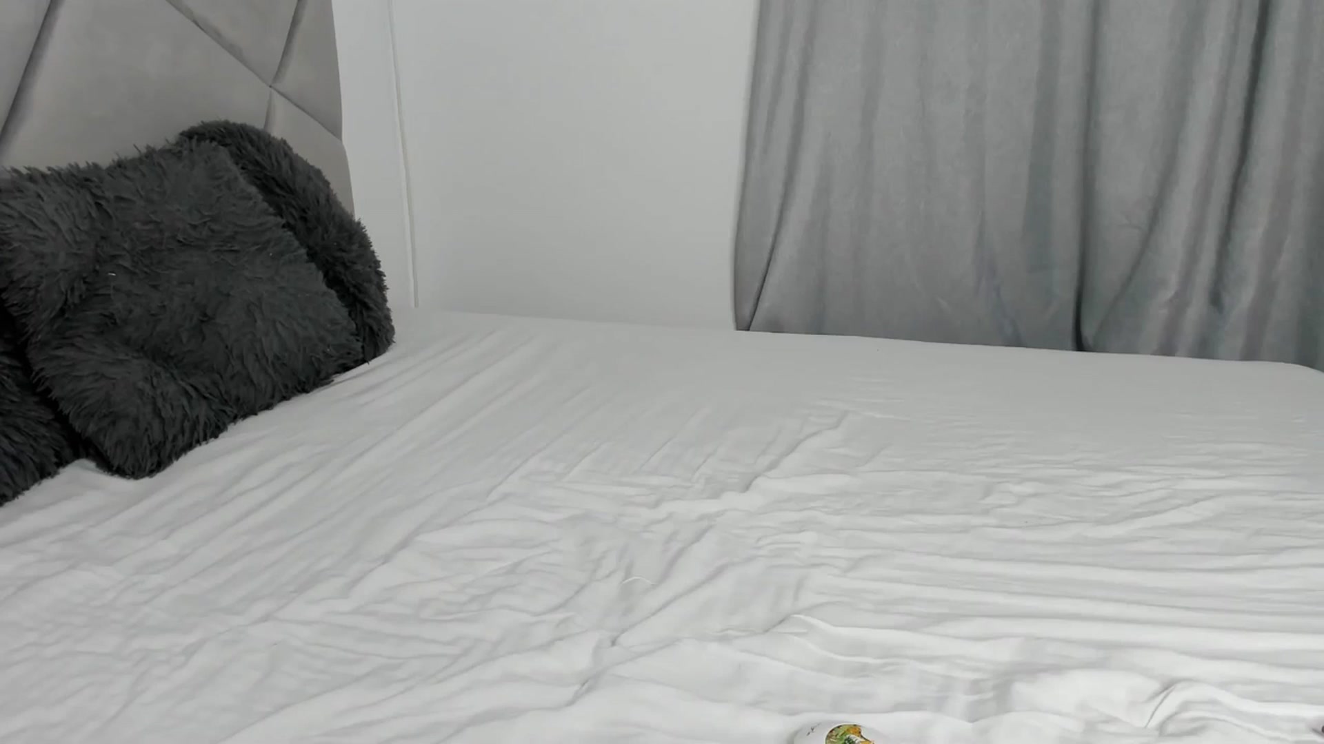 Gallery image thumbnail from BlueEyesLexy's myfreecams stream on, 11/17/2025, 07:00 image 7 of 20