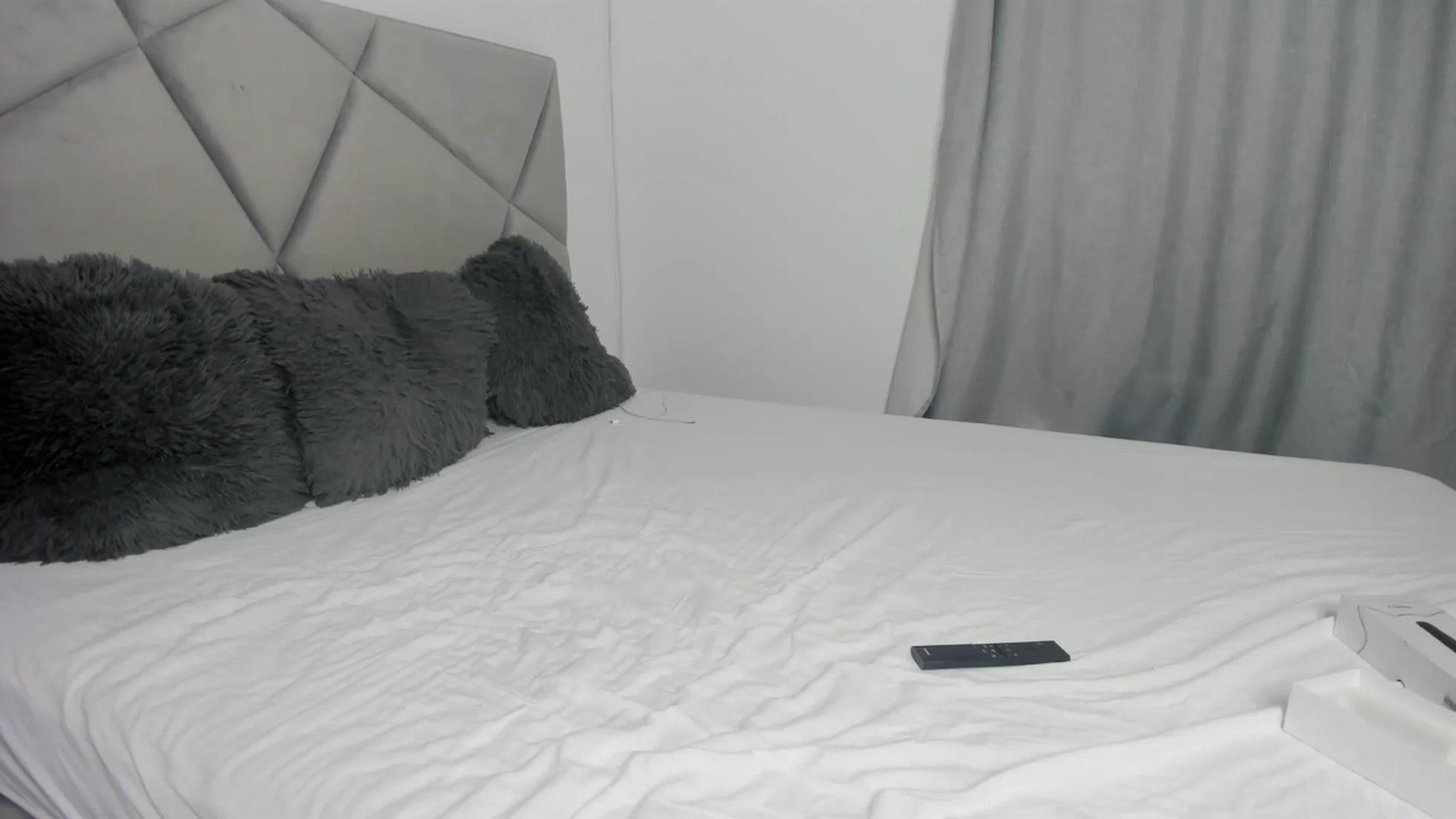 Gallery image thumbnail from BlueEyesLexy's myfreecams stream on, 01/04/2026, 14:43 image 2 of 20