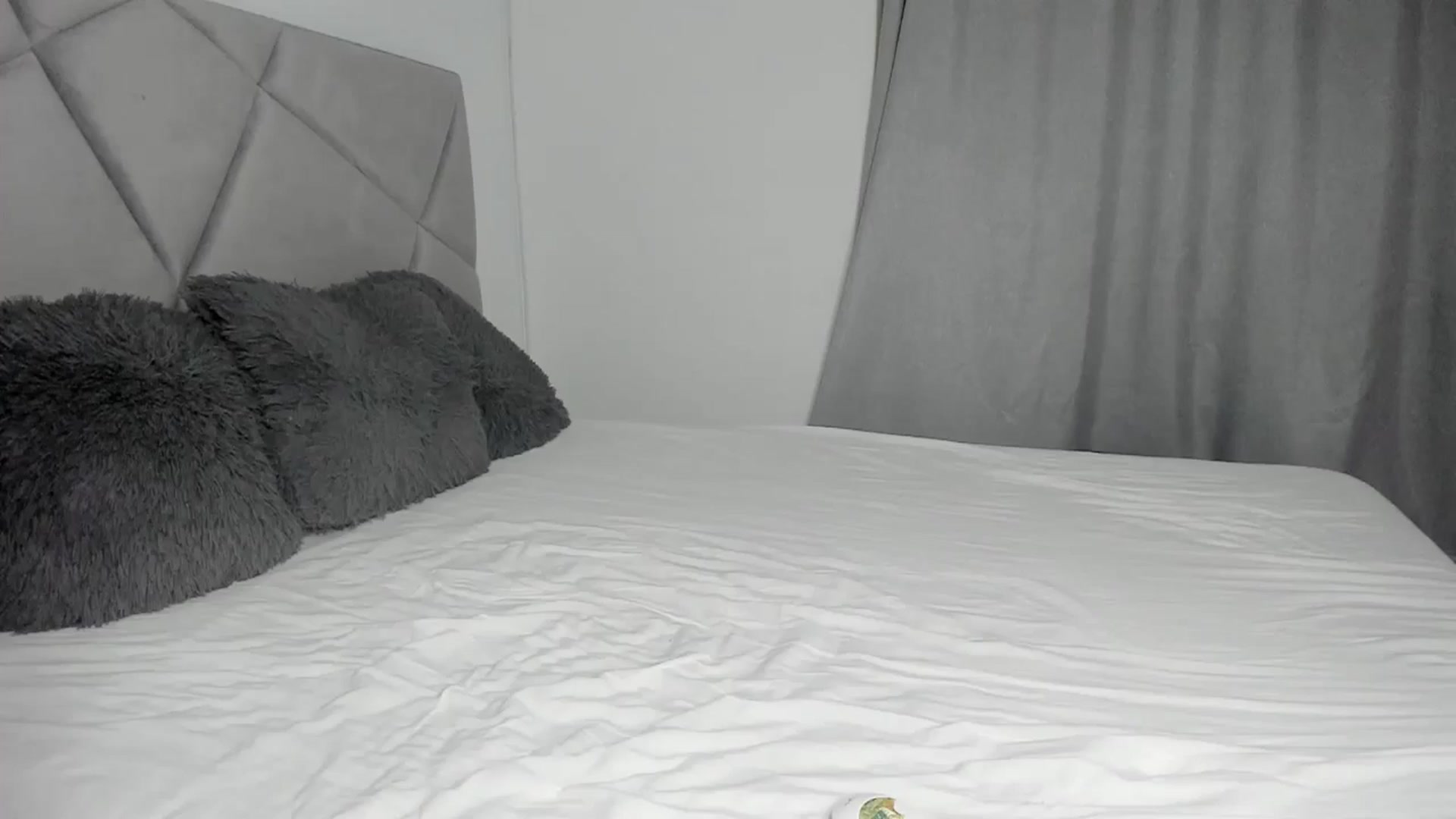 Gallery image thumbnail from BlueEyesLexy's myfreecams stream on, 01/05/2026, 13:31 image 8 of 20