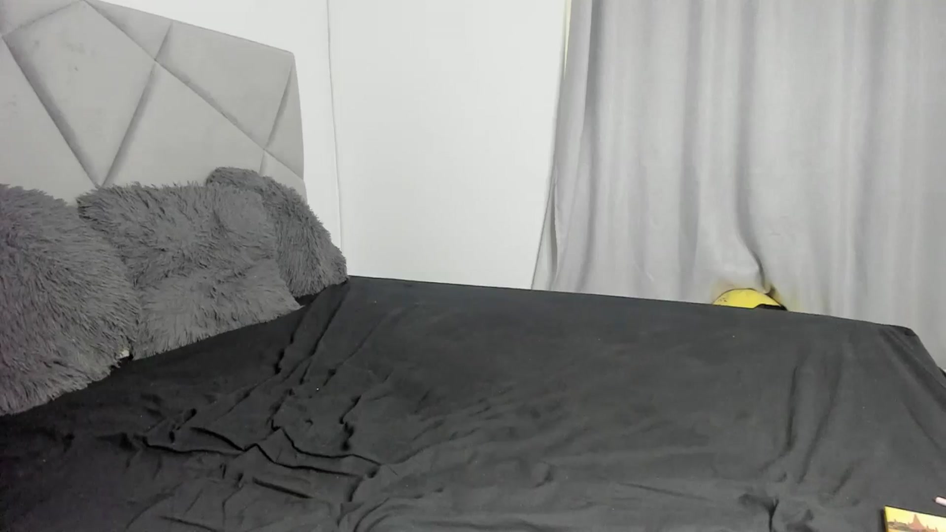Gallery image thumbnail from BlueEyesLexy's myfreecams stream on, 02/07/2026, 12:14 image 18 of 20