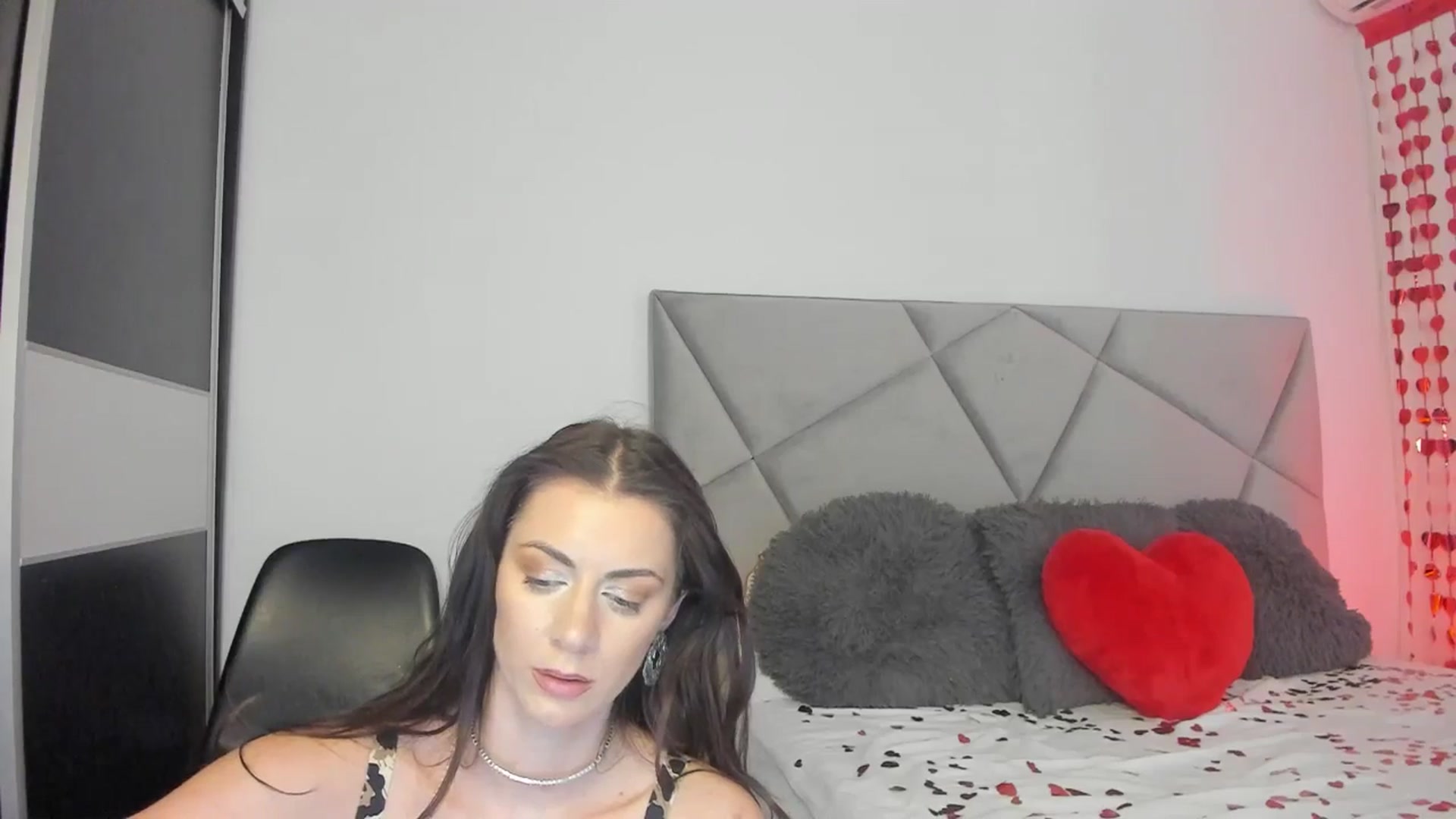 Gallery image thumbnail from BlueEyesLexy's myfreecams stream on, 02/14/2026, 11:16 image 9 of 20