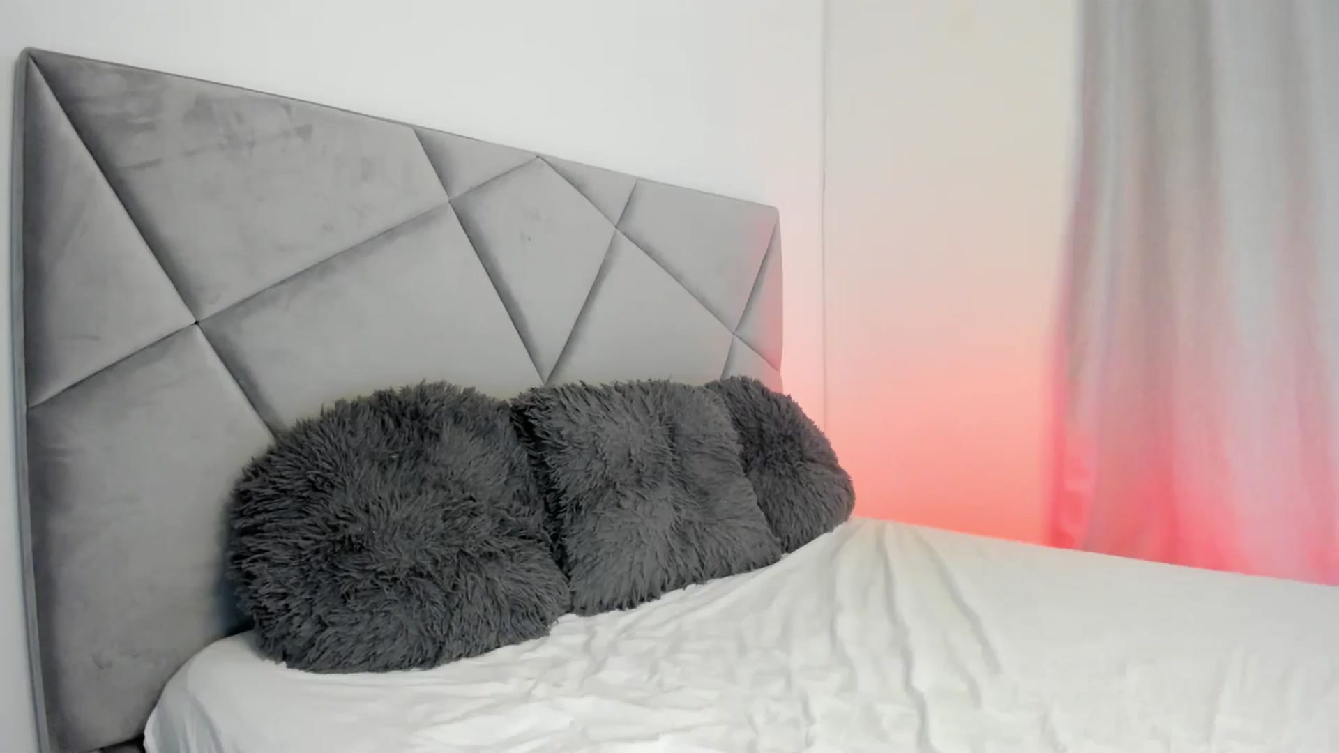 Gallery image thumbnail from BlueEyesLexy's myfreecams stream on, 02/28/2026, 14:06 image 12 of 20