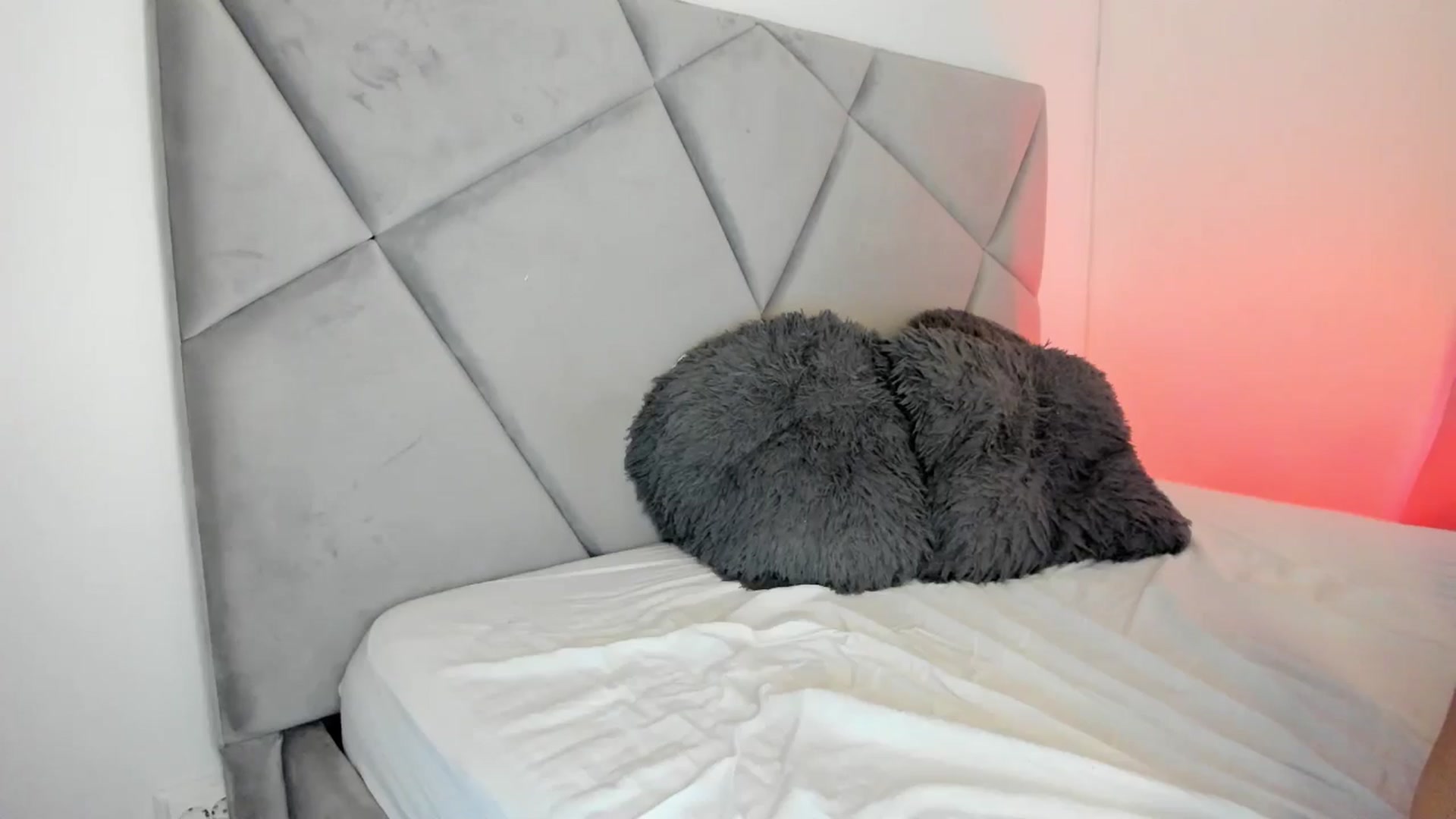Gallery image thumbnail from BlueEyesLexy's myfreecams stream on, 03/05/2026, 14:22 image 16 of 20