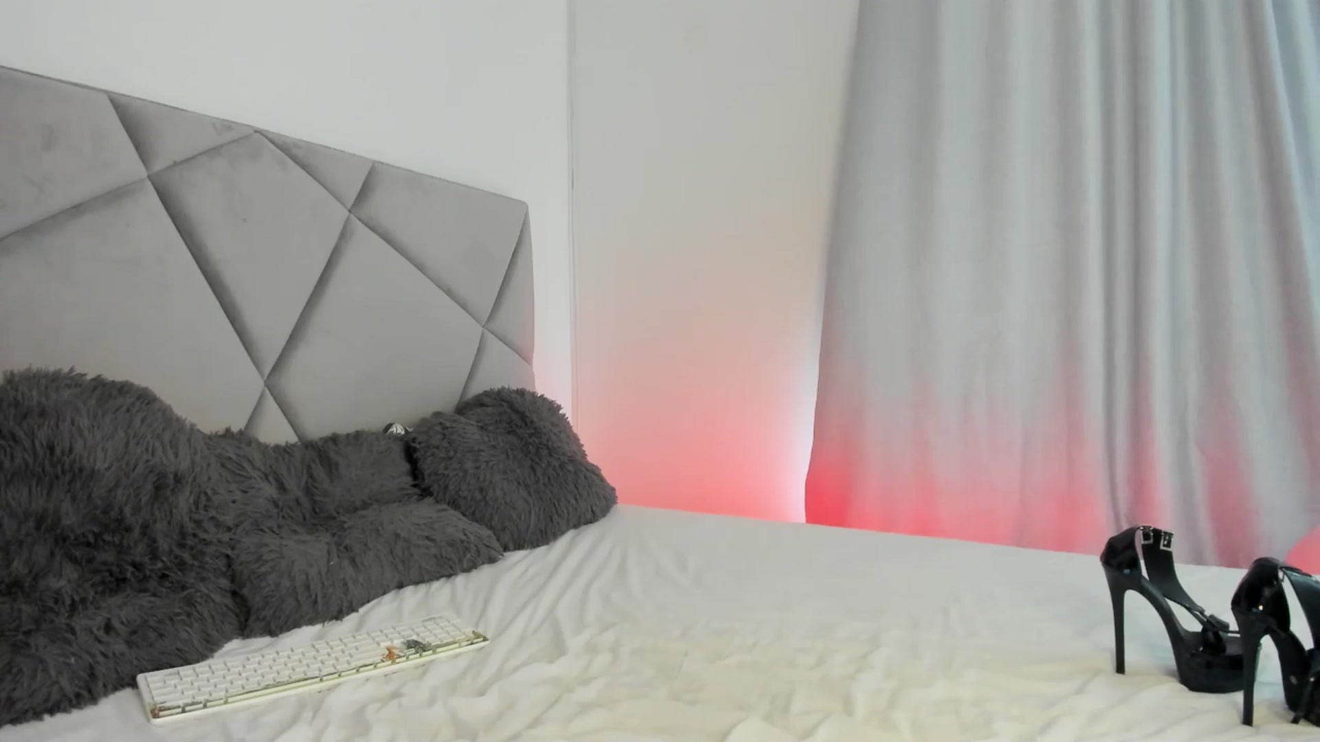Gallery image thumbnail from BlueEyesLexy's myfreecams stream on, 03/06/2026, 11:59 image 4 of 20