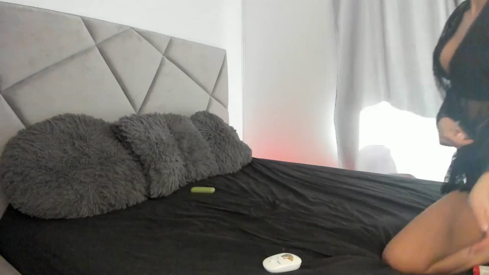 Gallery image thumbnail from BlueEyesLexy's myfreecams stream on, 03/11/2026, 11:46 image 1 of 20