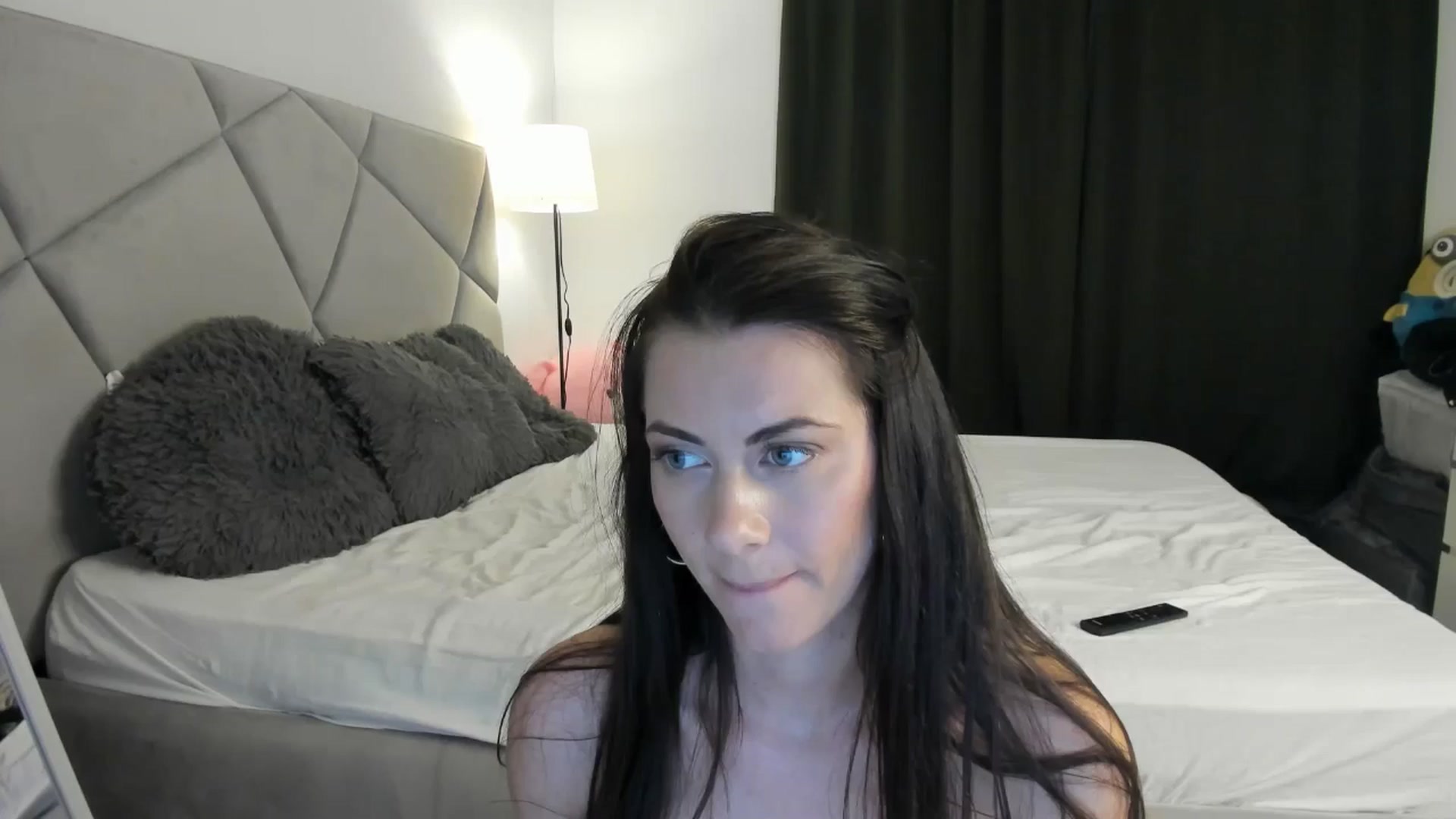 Gallery image thumbnail from BlueEyesLexy's myfreecams stream on, 04/24/2026, 11:43 image 1 of 20
