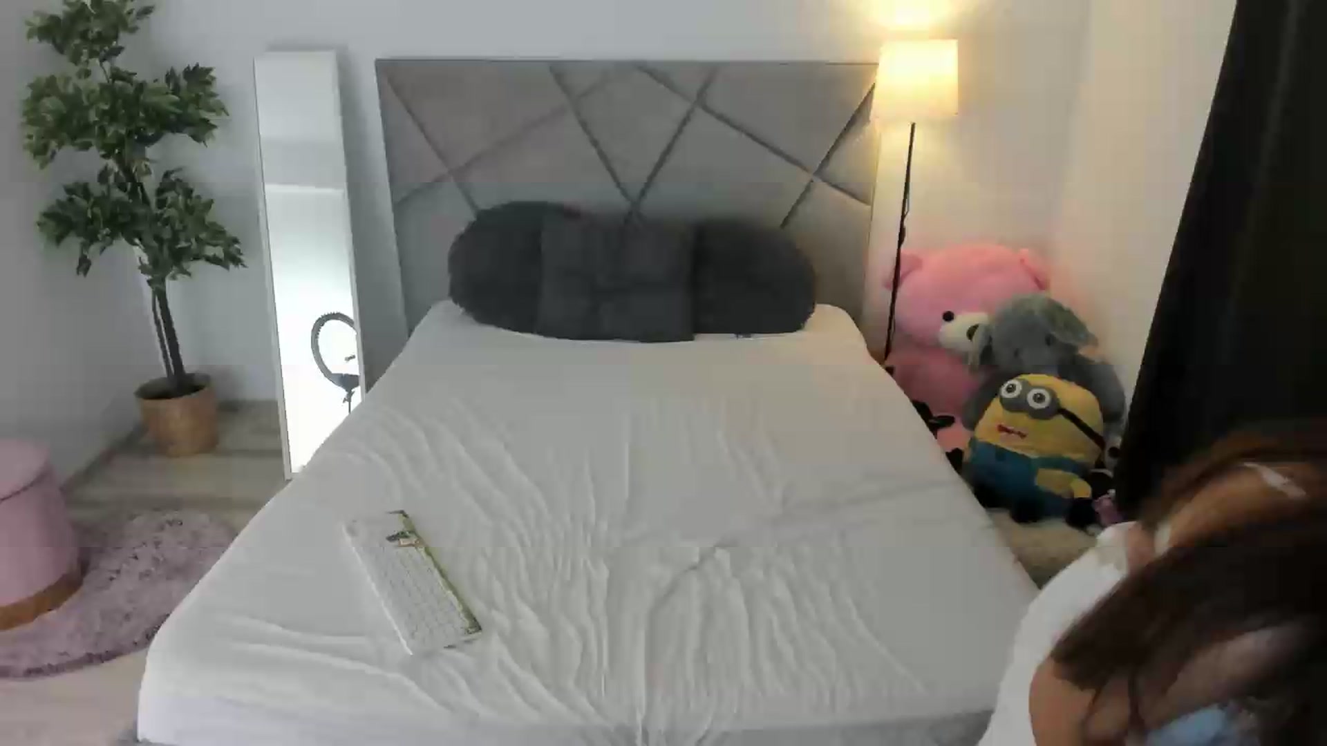 Gallery image thumbnail from BlueEyesLexy's myfreecams stream on, 07/01/2026, 14:08 image 1 of 20
