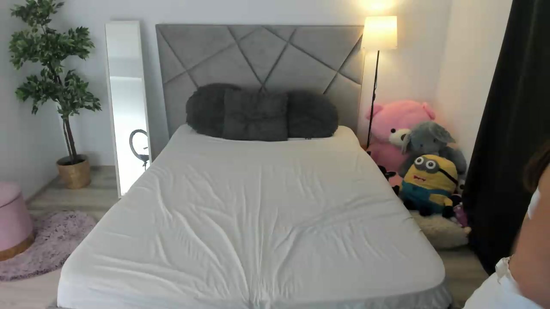 Gallery image thumbnail from BlueEyesLexy's myfreecams stream on, 07/01/2026, 14:08 image 2 of 20