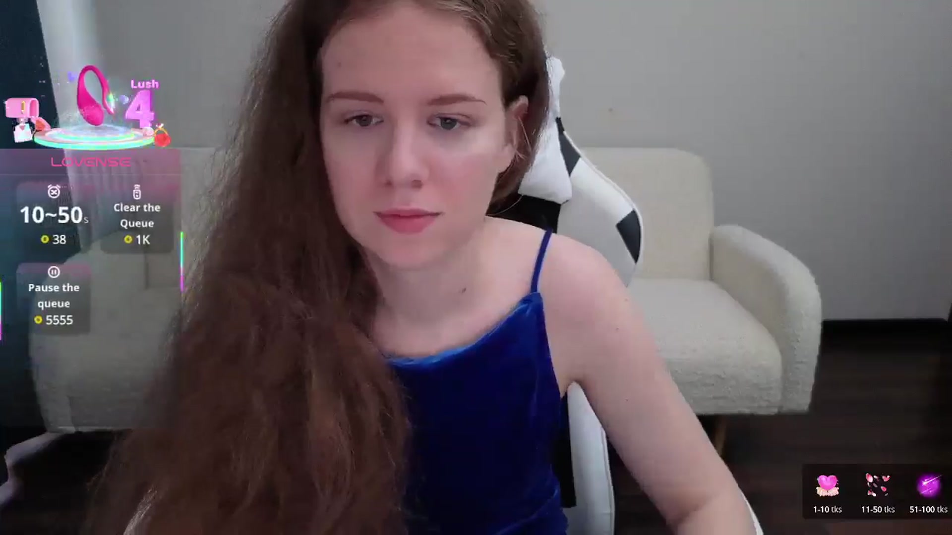 Gallery image thumbnail from BlueFlowerr's myfreecams stream on, 06/30/2025, 16:42 image 9 of 20
