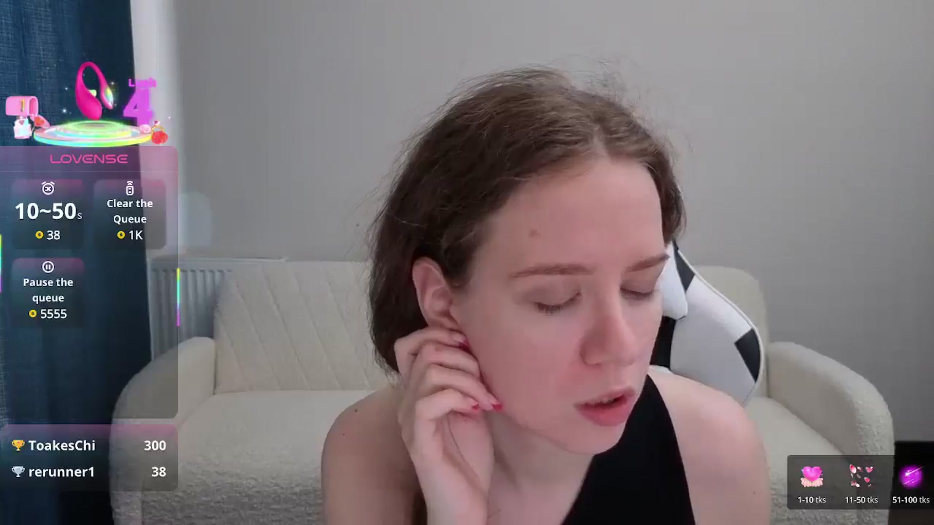 Gallery image thumbnail from BlueFlowerr's myfreecams stream on, 07/01/2025, 13:18 image 6 of 20