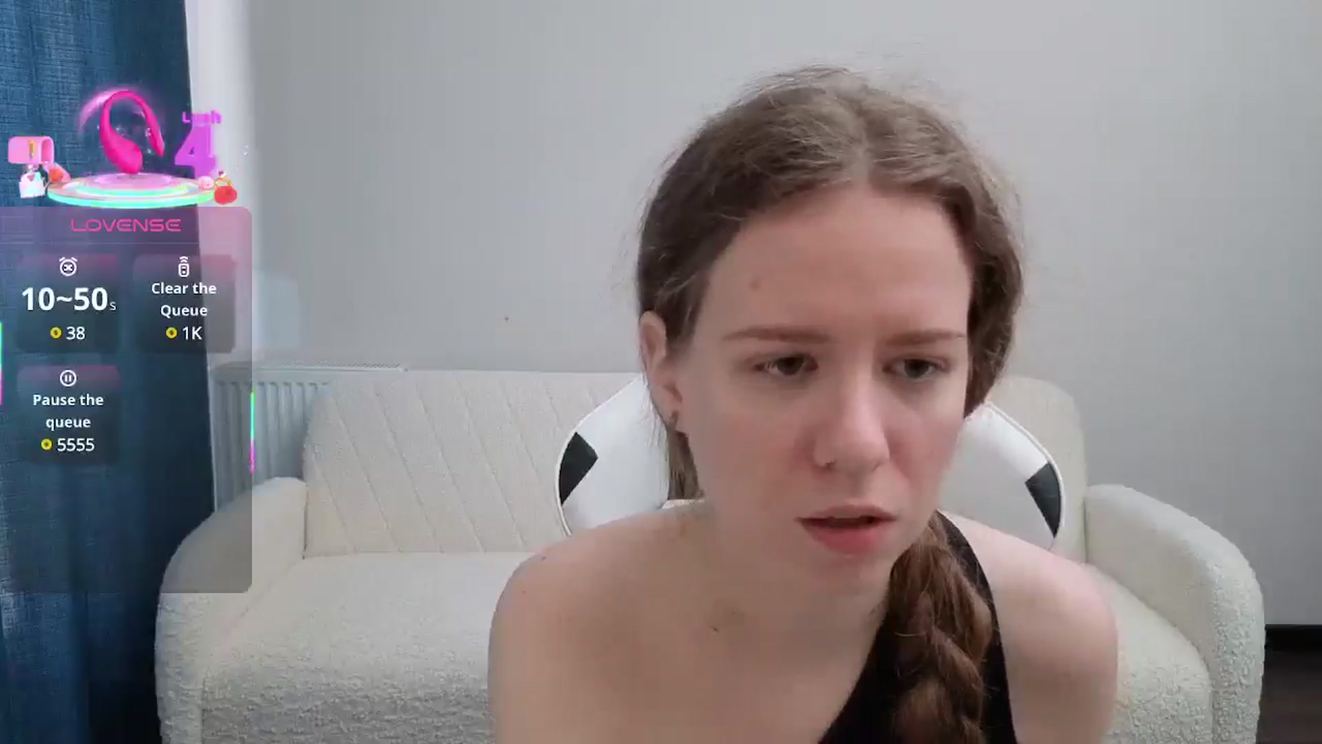 Gallery image thumbnail from BlueFlowerr's myfreecams stream on, 07/01/2025, 13:18 image 15 of 20