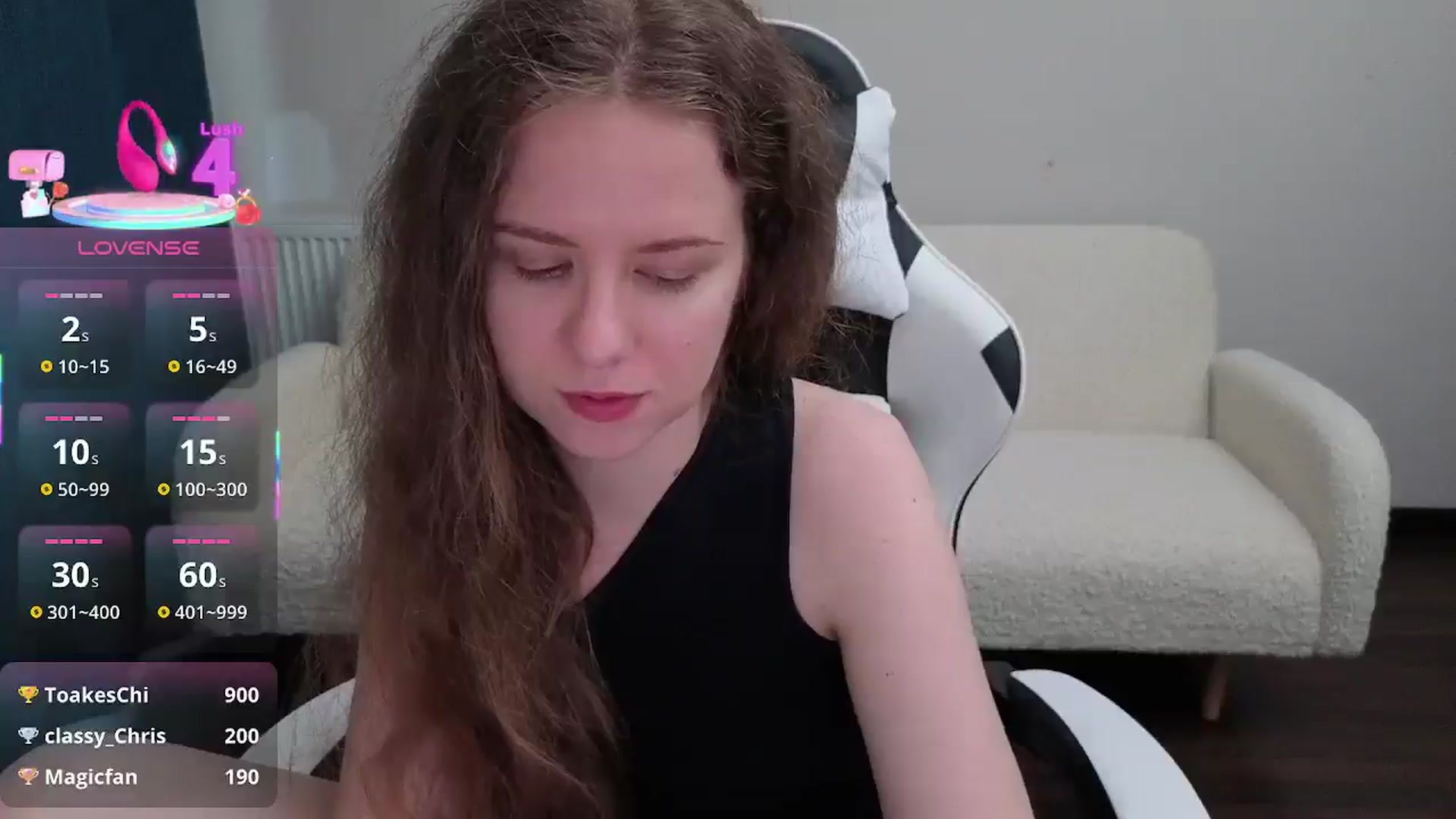 Gallery image thumbnail from BlueFlowerr's myfreecams stream on, 07/01/2025, 19:01 image 6 of 20