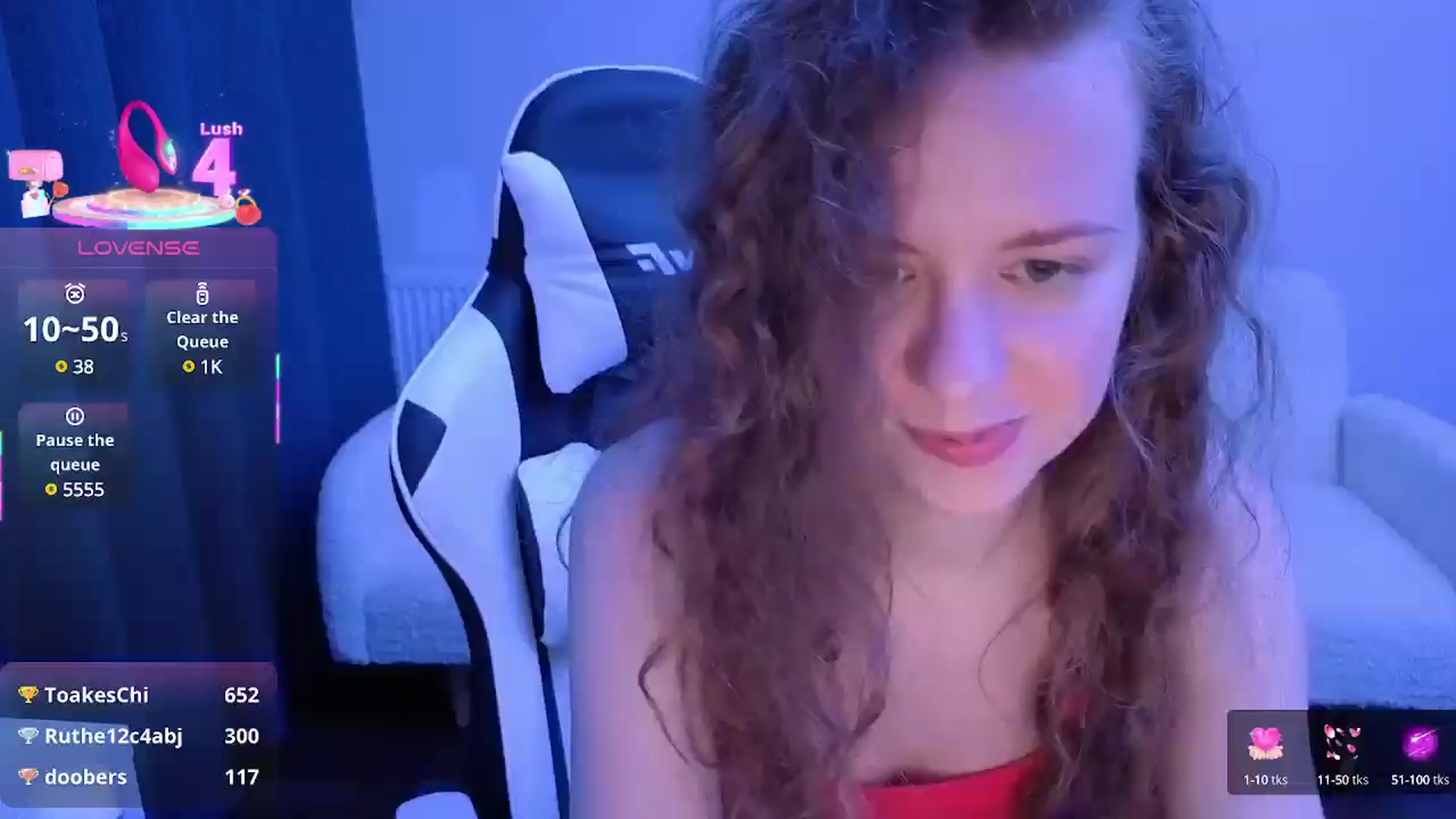 Gallery image thumbnail from BlueFlowerr's myfreecams stream on, 07/04/2025, 21:08 image 20 of 20