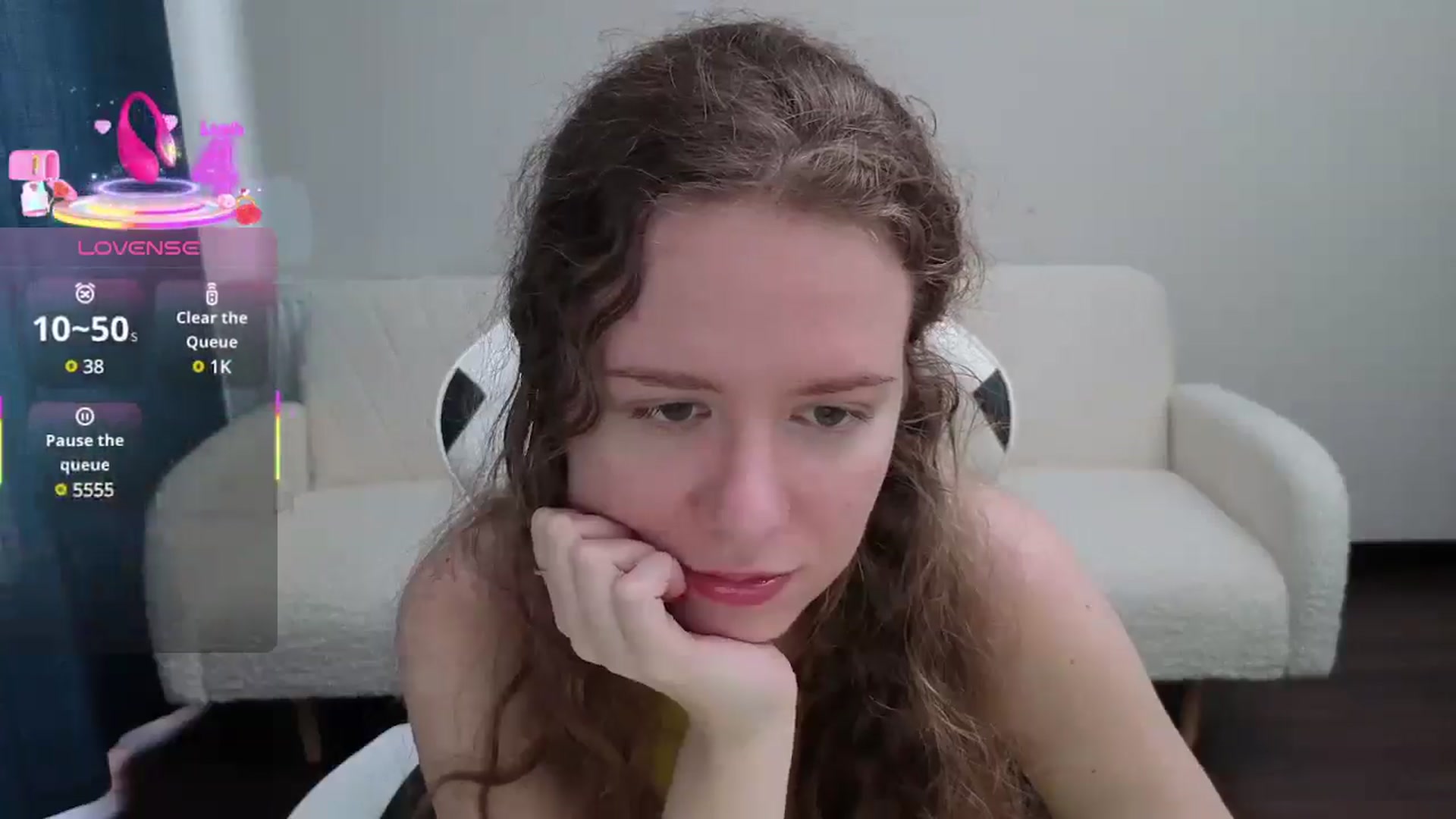 Gallery image thumbnail from BlueFlowerr's myfreecams stream on, 07/05/2025, 14:34 image 2 of 20