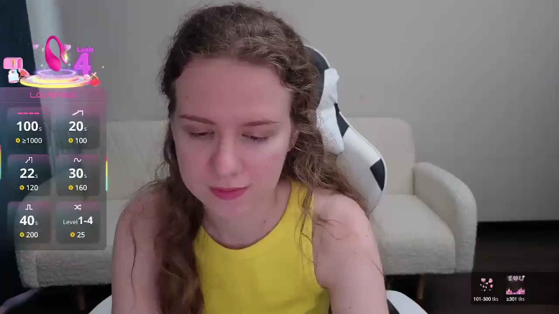 Gallery image thumbnail from BlueFlowerr's myfreecams stream on, 07/05/2025, 17:16 image 2 of 20