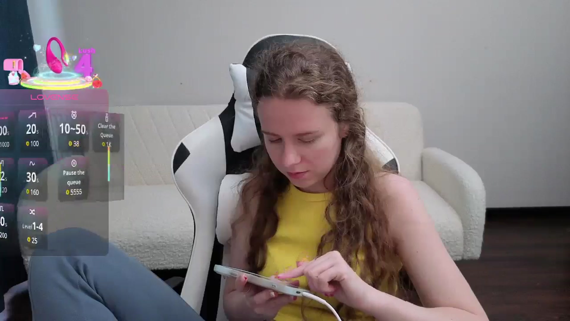 Gallery image thumbnail from BlueFlowerr's myfreecams stream on, 07/05/2025, 17:16 image 14 of 20
