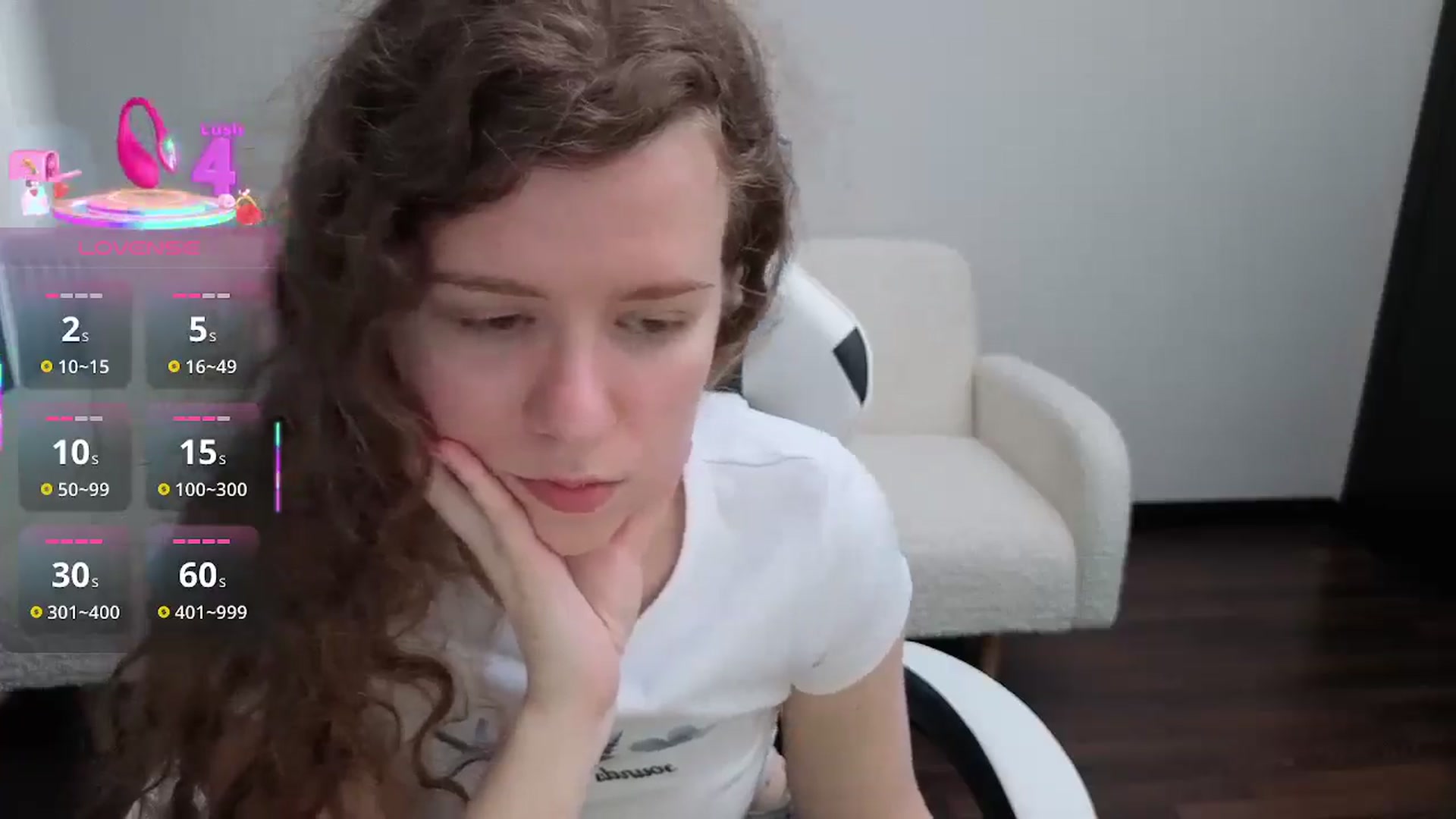 Gallery image thumbnail from BlueFlowerr's myfreecams stream on, 07/08/2025, 16:32 image 4 of 20