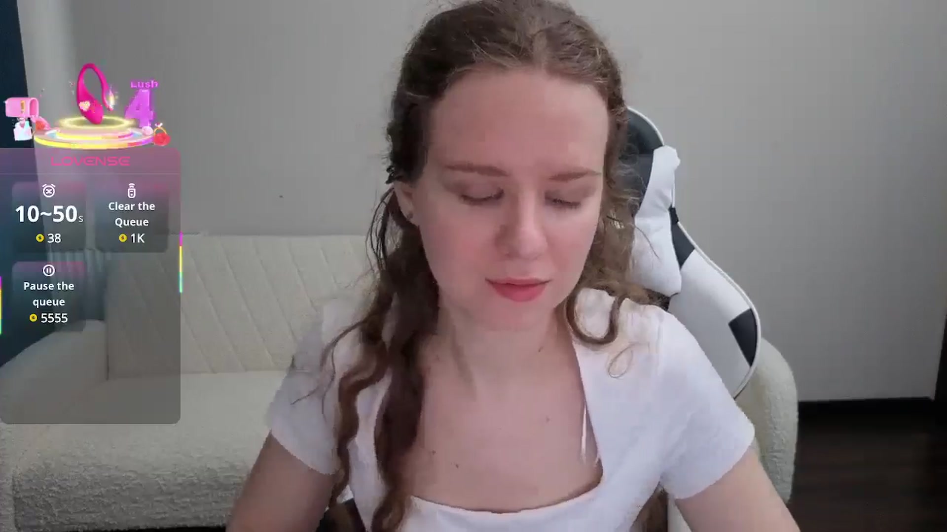 Gallery image thumbnail from BlueFlowerr's myfreecams stream on, 07/10/2025, 13:15 image 2 of 20