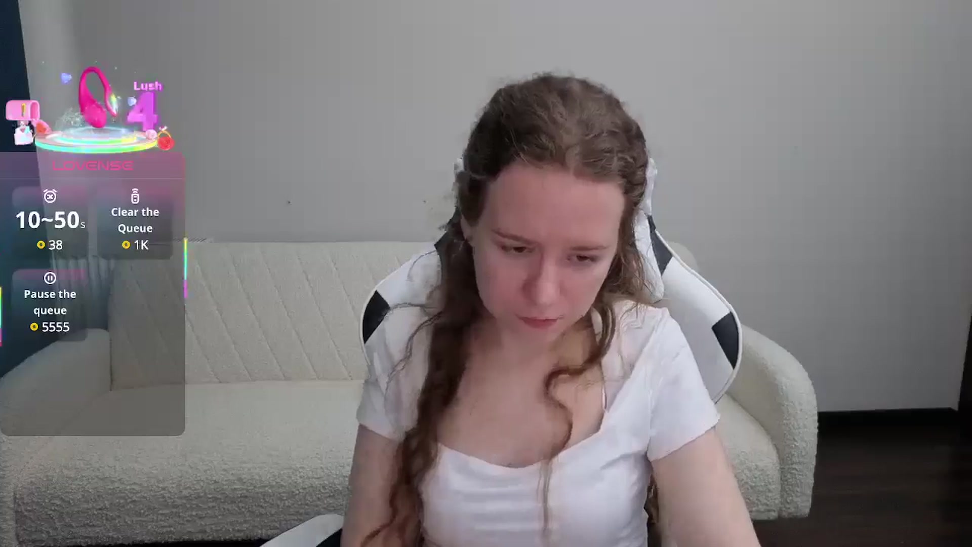 Gallery image thumbnail from BlueFlowerr's myfreecams stream on, 07/10/2025, 13:15 image 20 of 20
