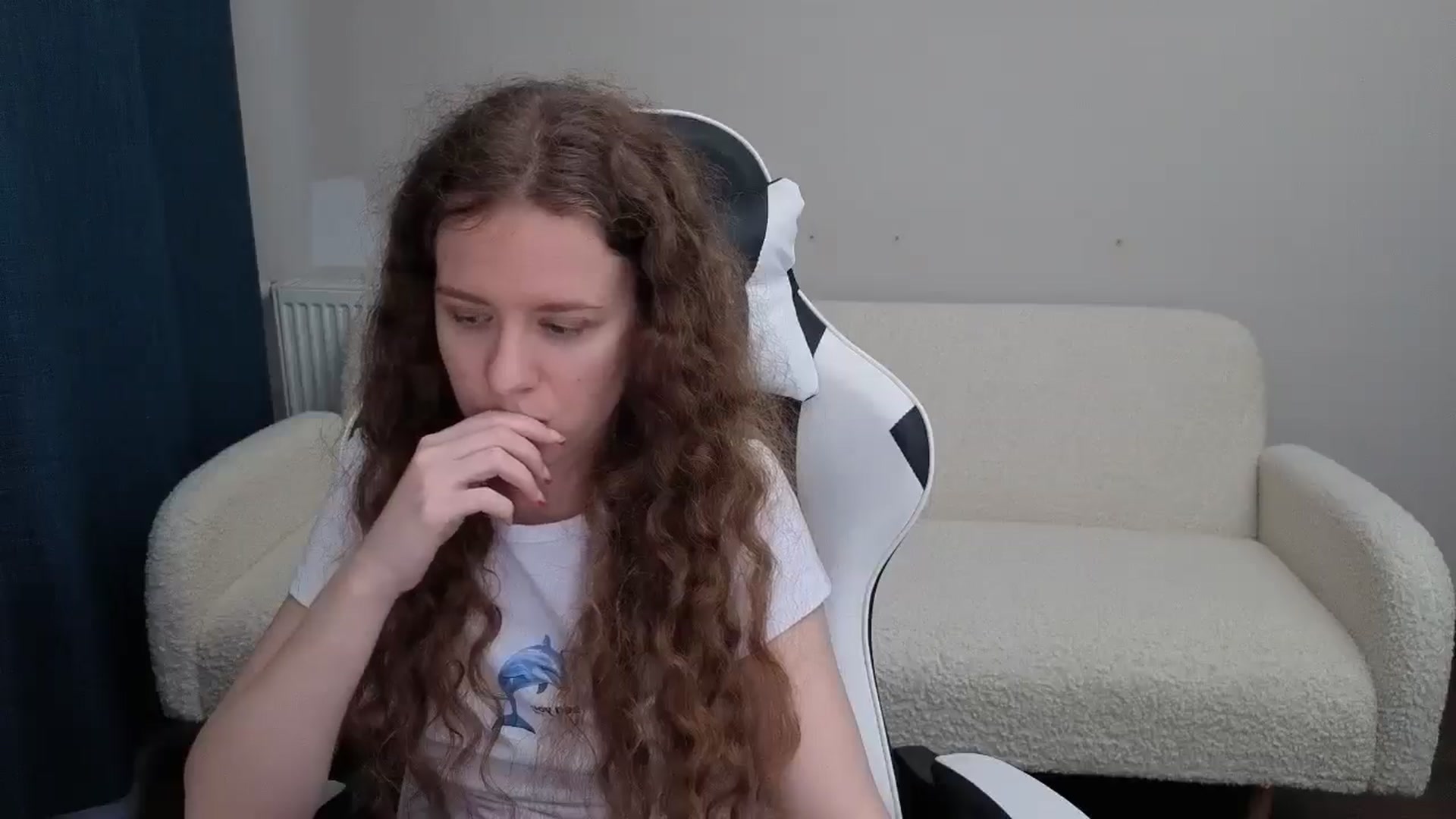 Gallery image thumbnail from BlueFlowerr's myfreecams stream on, 07/14/2025, 19:17 image 6 of 20