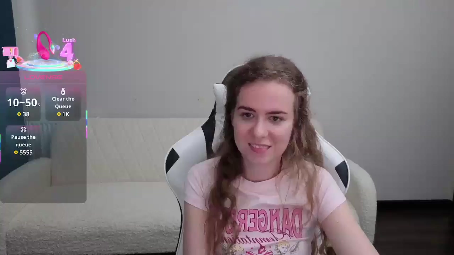 Gallery image thumbnail from BlueFlowerr's myfreecams stream on, 07/15/2025, 16:51 image 19 of 20