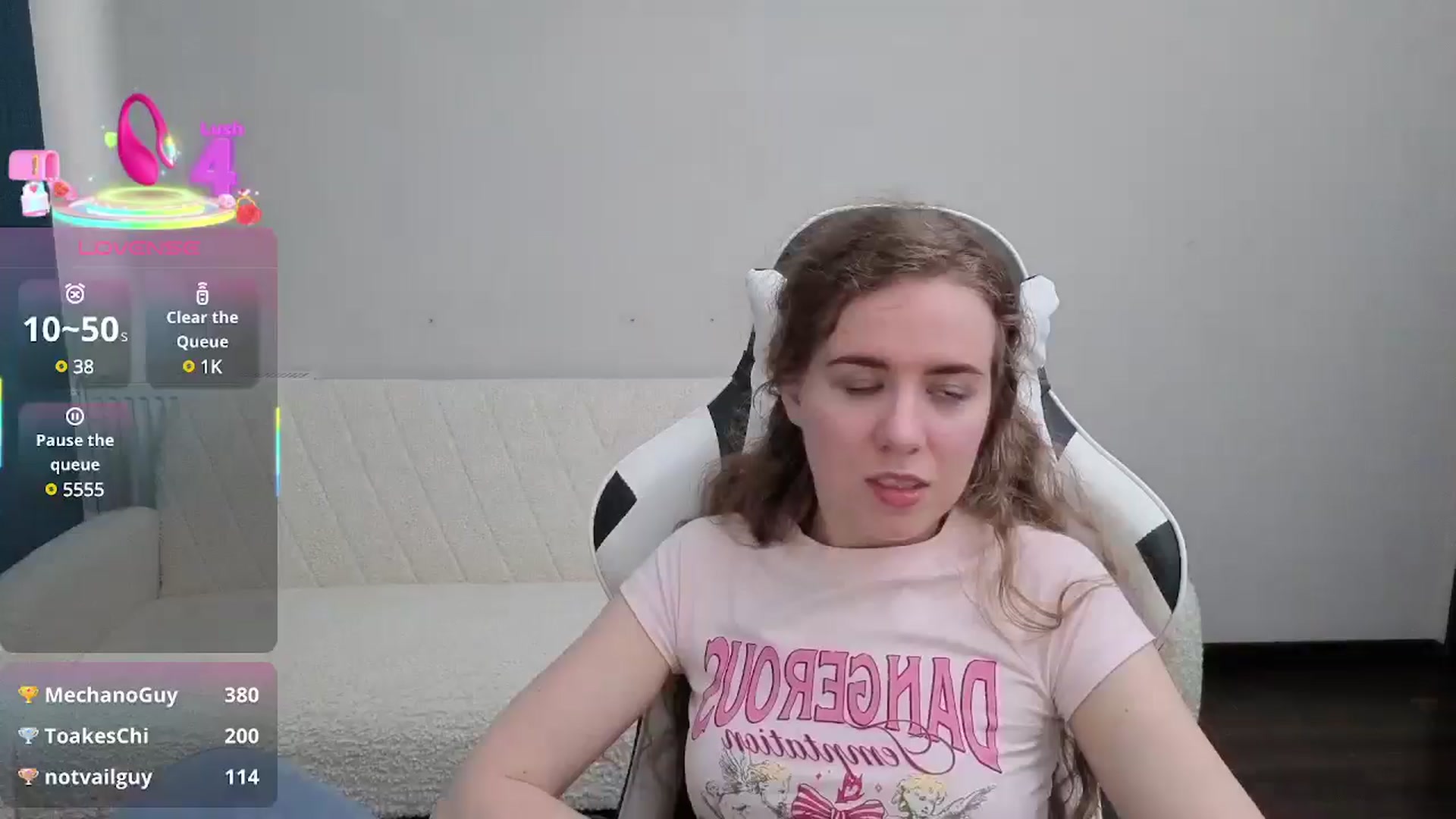Gallery image thumbnail from BlueFlowerr's myfreecams stream on, 07/15/2025, 16:51 image 7 of 20