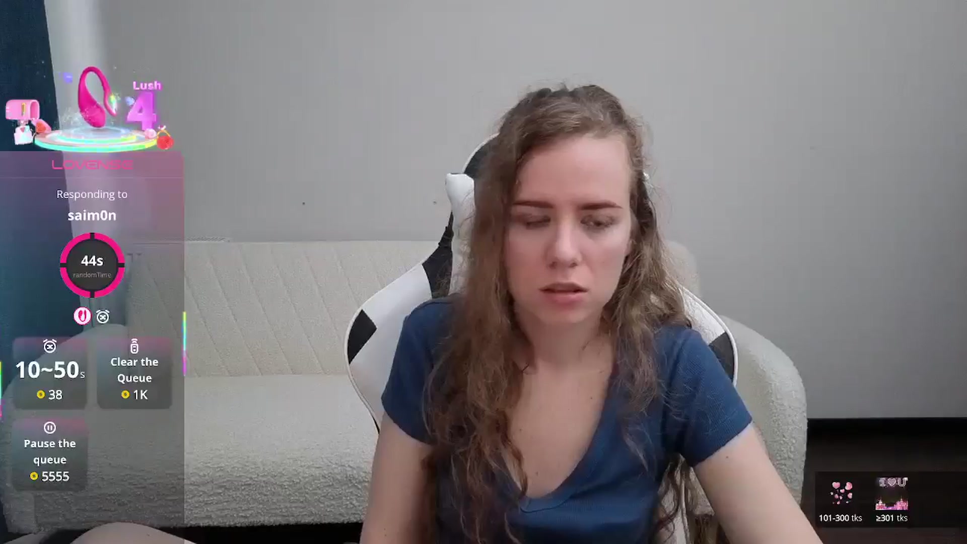Gallery image thumbnail from BlueFlowerr's myfreecams stream on, 07/16/2025, 15:41 image 14 of 20
