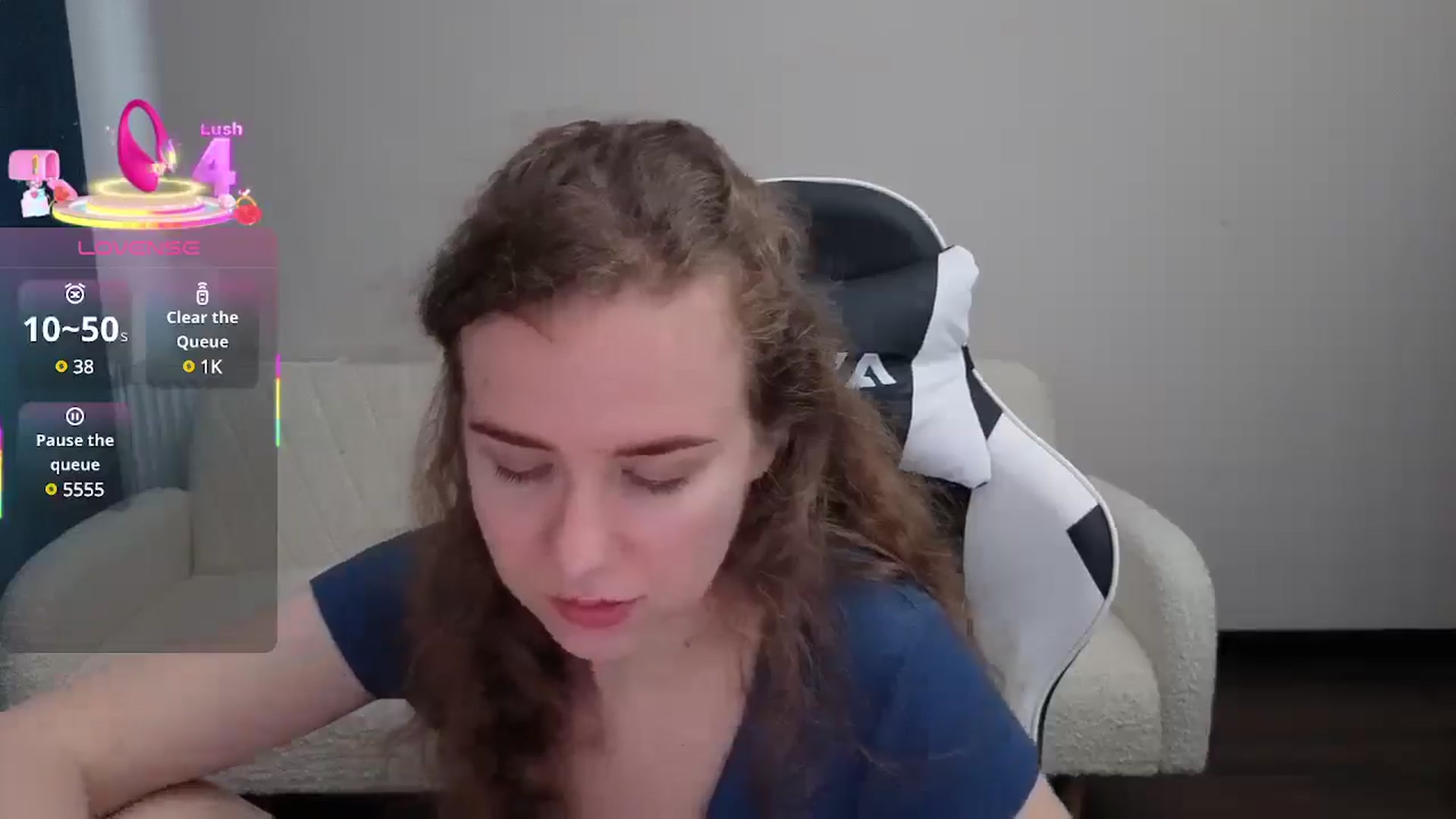 Gallery image thumbnail from BlueFlowerr's myfreecams stream on, 07/16/2025, 15:41 image 6 of 20