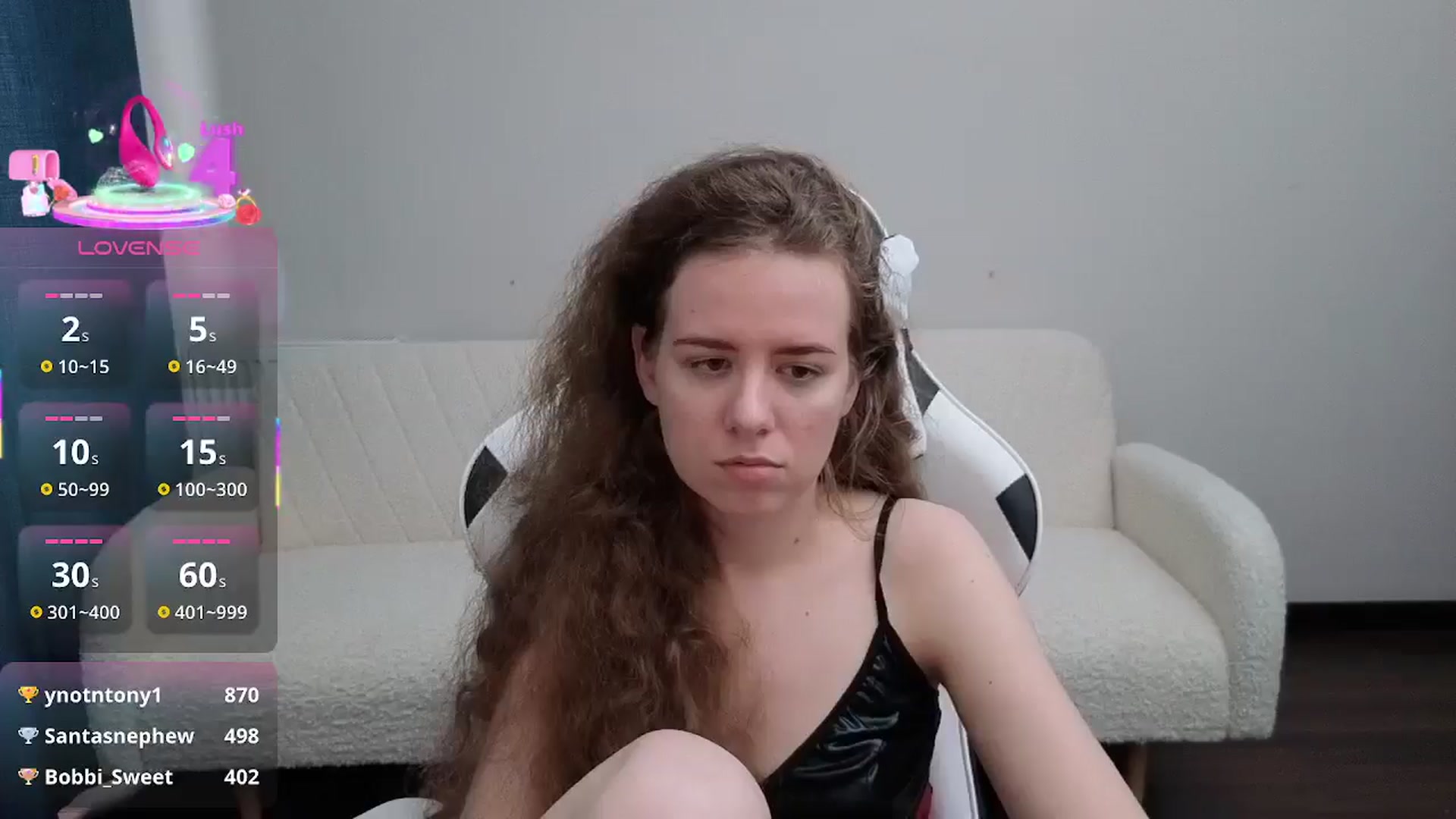 Gallery image thumbnail from BlueFlowerr's myfreecams stream on, 07/17/2025, 16:41 image 13 of 20